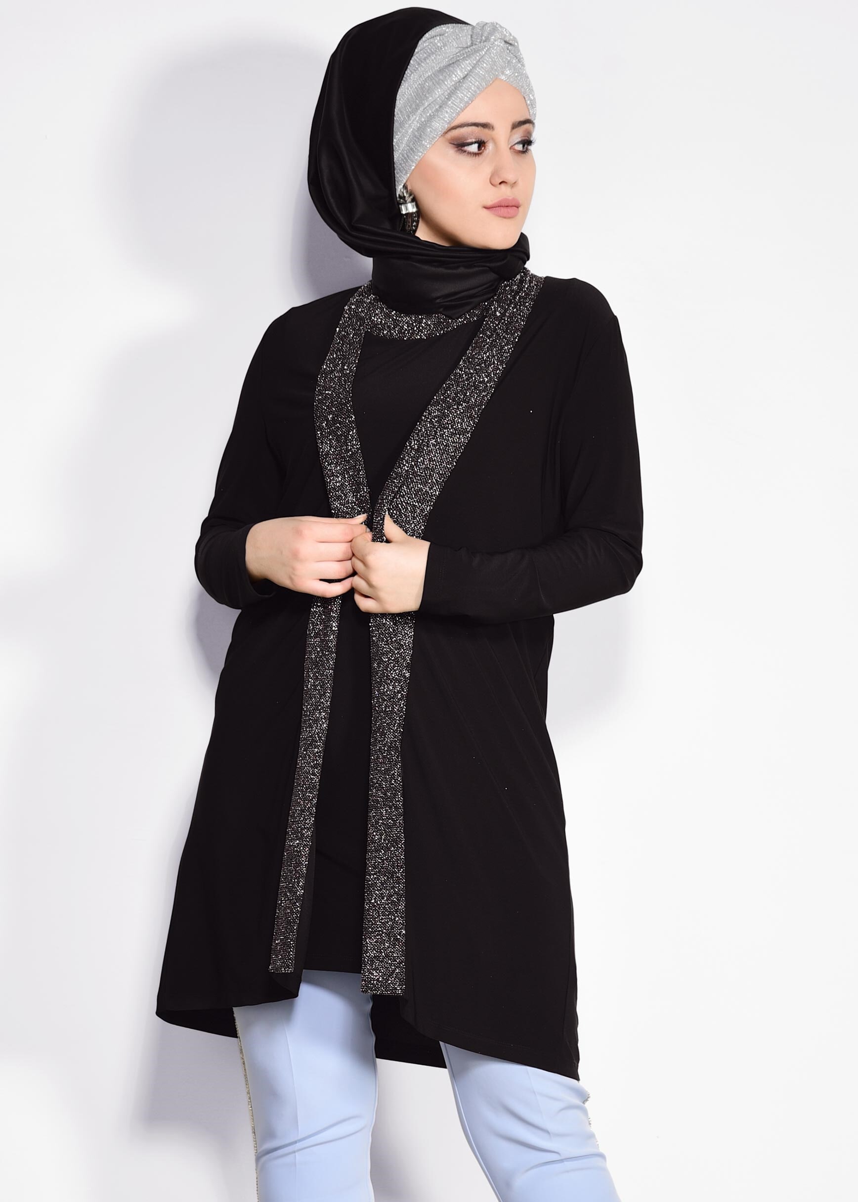 Tesettür giyim SİYAH SİM İŞLEMELİ 2&prime;Lİ TUNİK 2809