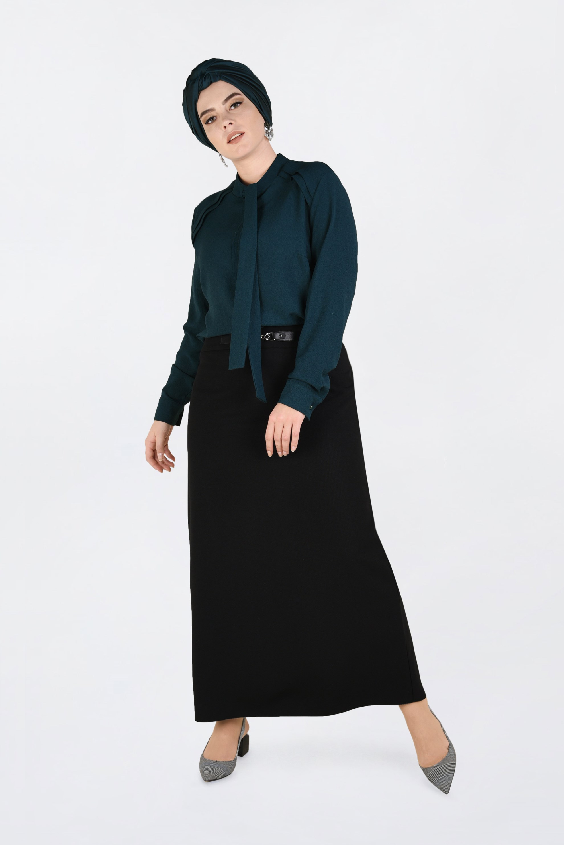 Tesettür giyim YEŞİL YAKASI BAĞCIKLI BLUZ 2847 