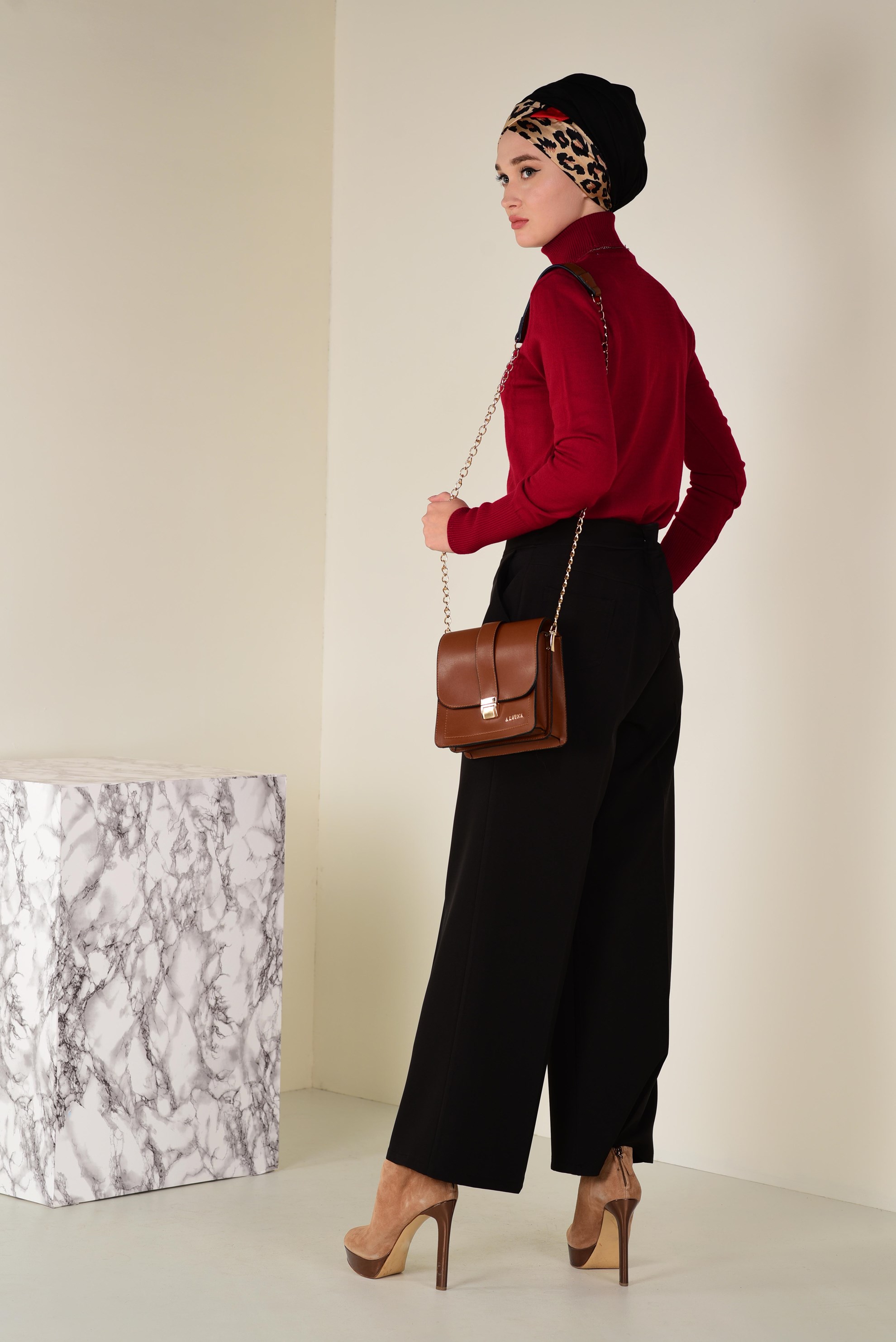 Tesettür giyim KIRMIZI BALIKÇI YAKA TRİKO KAZAK 4507