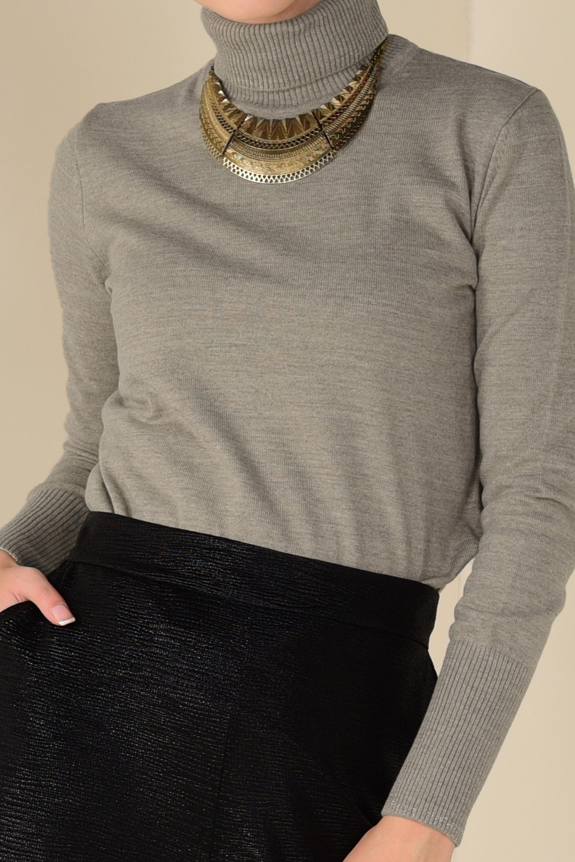 Tesettür giyim BEJ BALIKÇI YAKA TRİKO KAZAK 4507