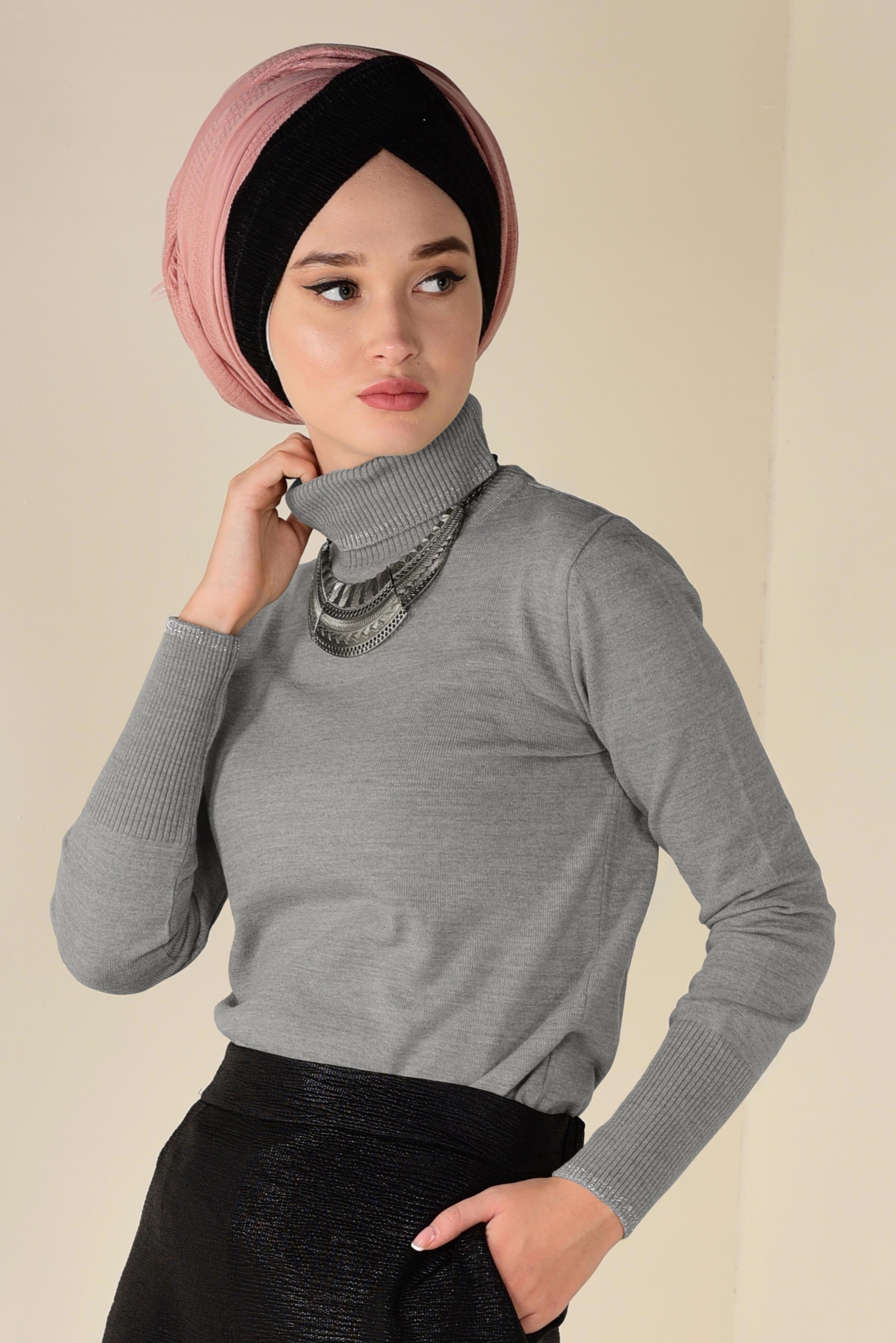 Tesettür giyim GRİ BALIKÇI YAKA TRİKO KAZAK 4507