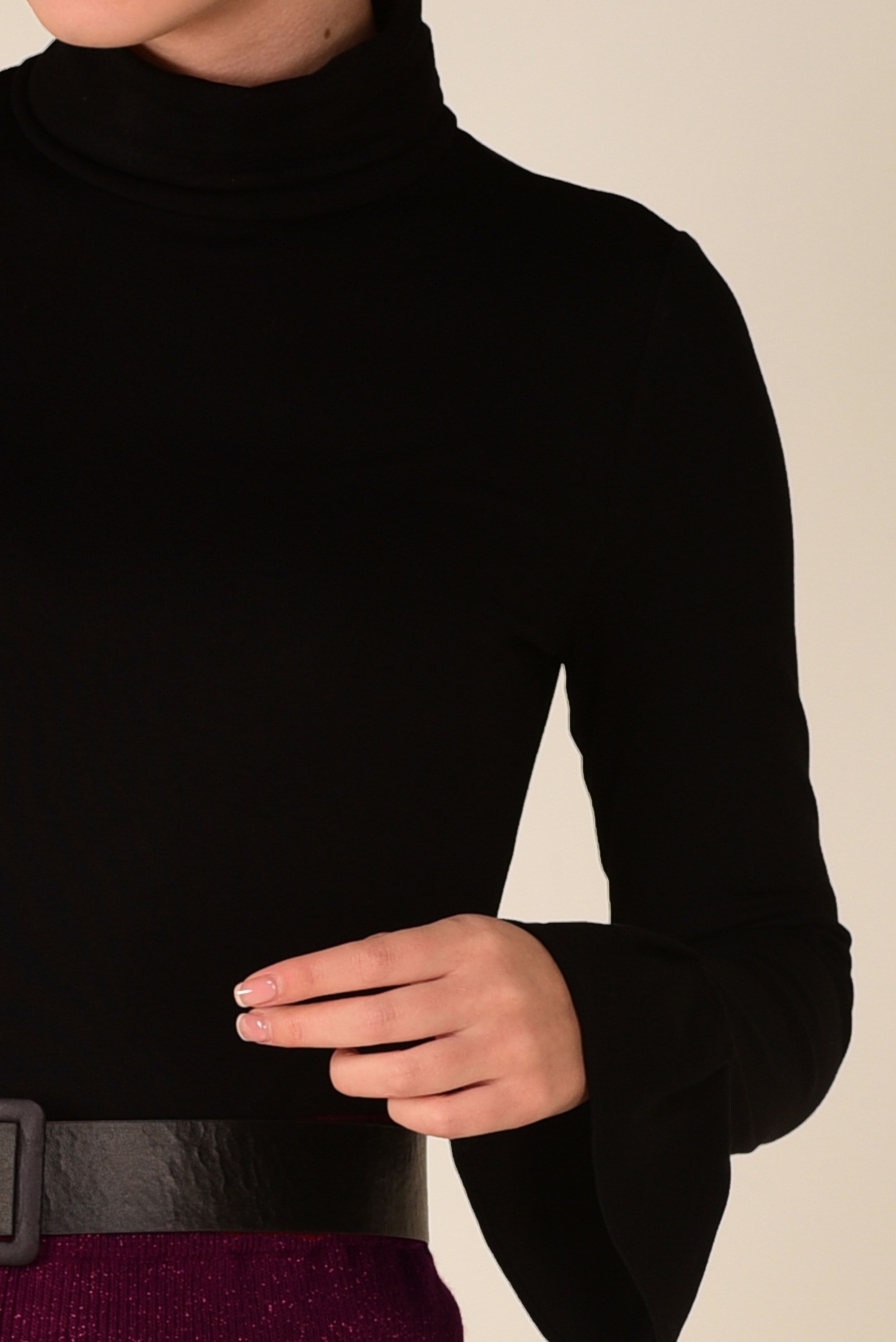 Tesettür giyim SİYAH KOLLARI VOLANLI BADİ 4576 