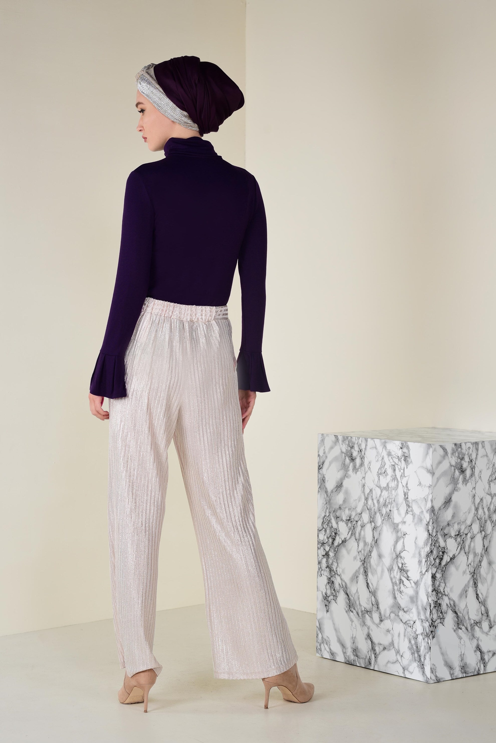 Tesettür giyim MOR KOLLARI VOLANLI BADİ 4576 