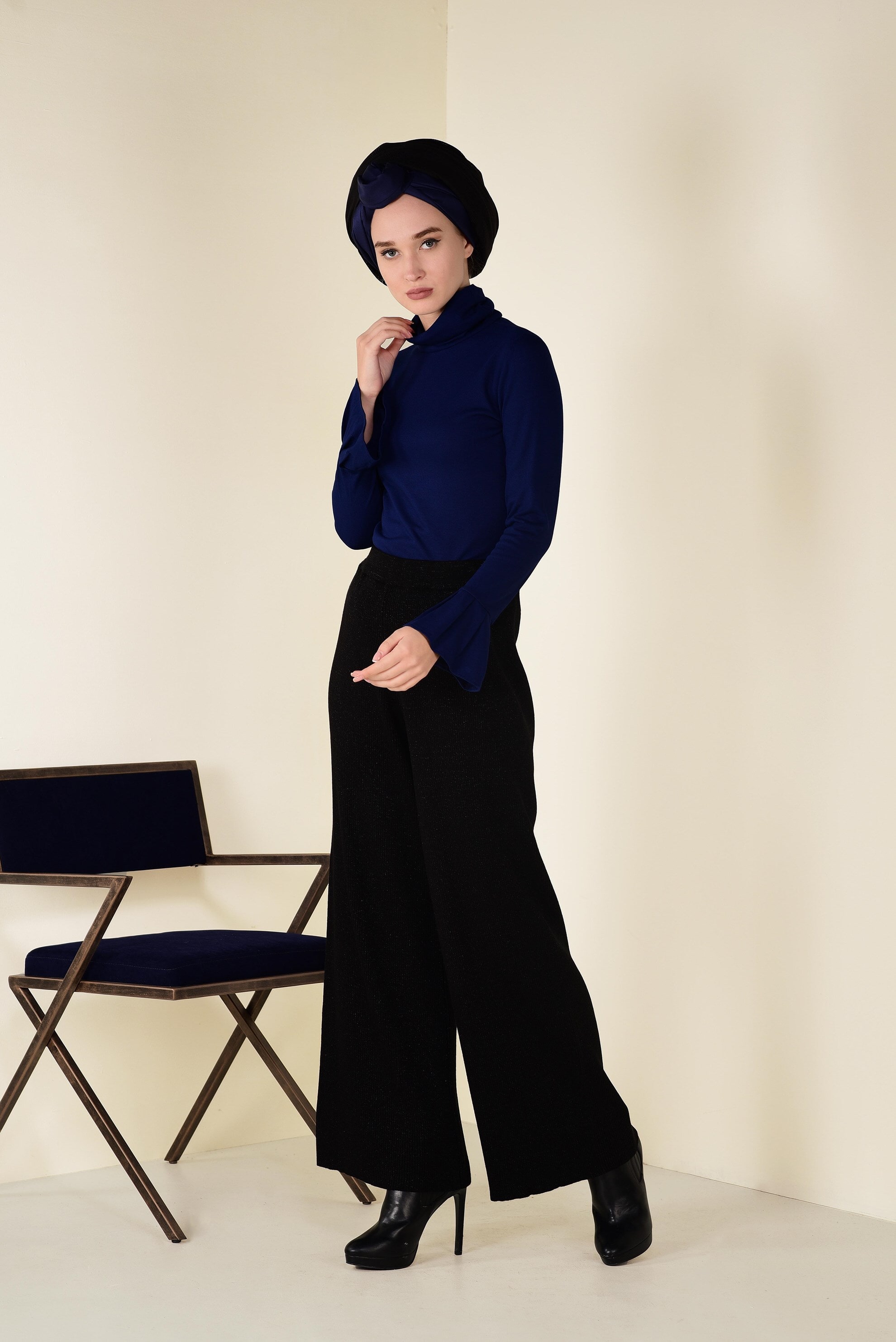 Tesettür giyim LACİVERT KOLLARI VOLANLI BADİ 4576 