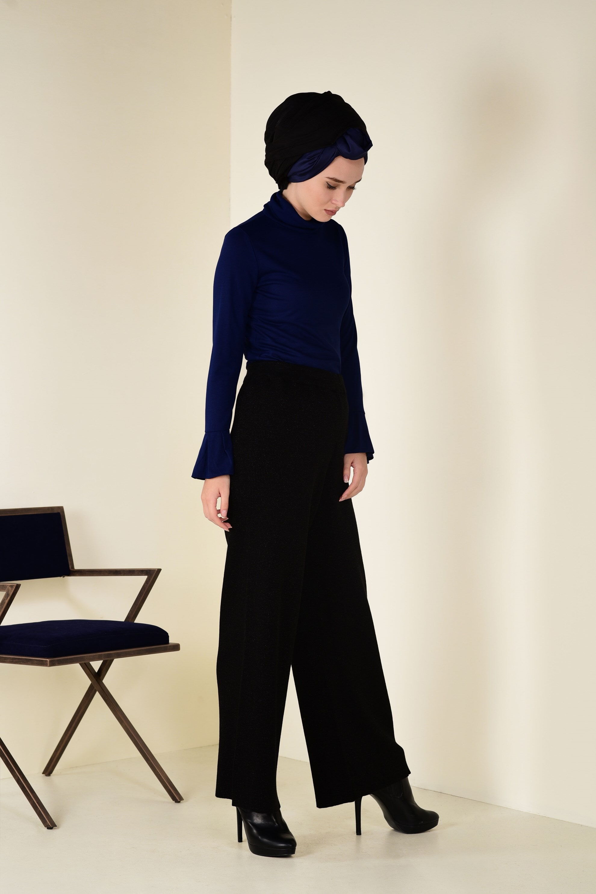 Tesettür giyim LACİVERT KOLLARI VOLANLI BADİ 4576 