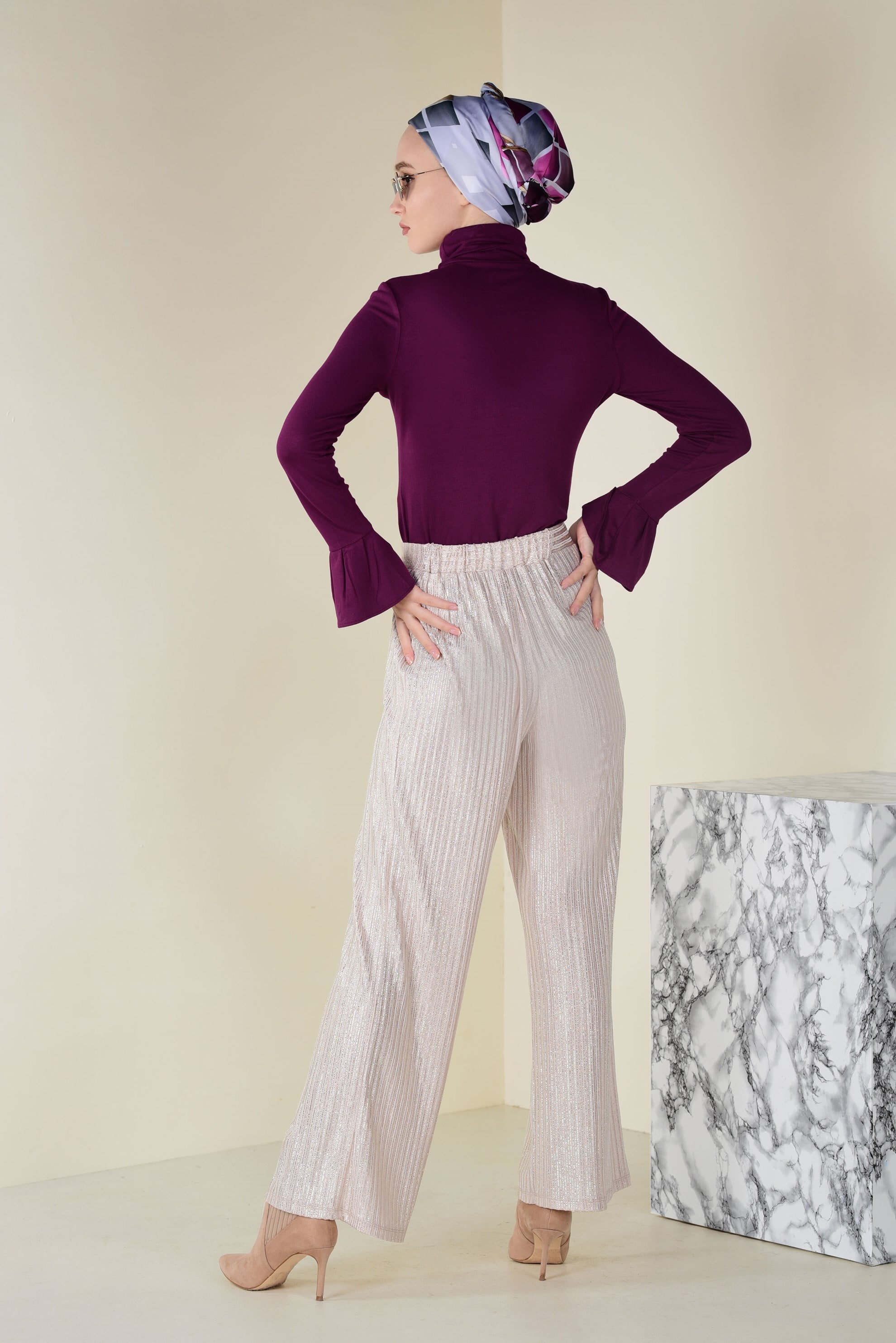 Tesettür giyim MOR KOLLARI VOLANLI BADİ 4576 