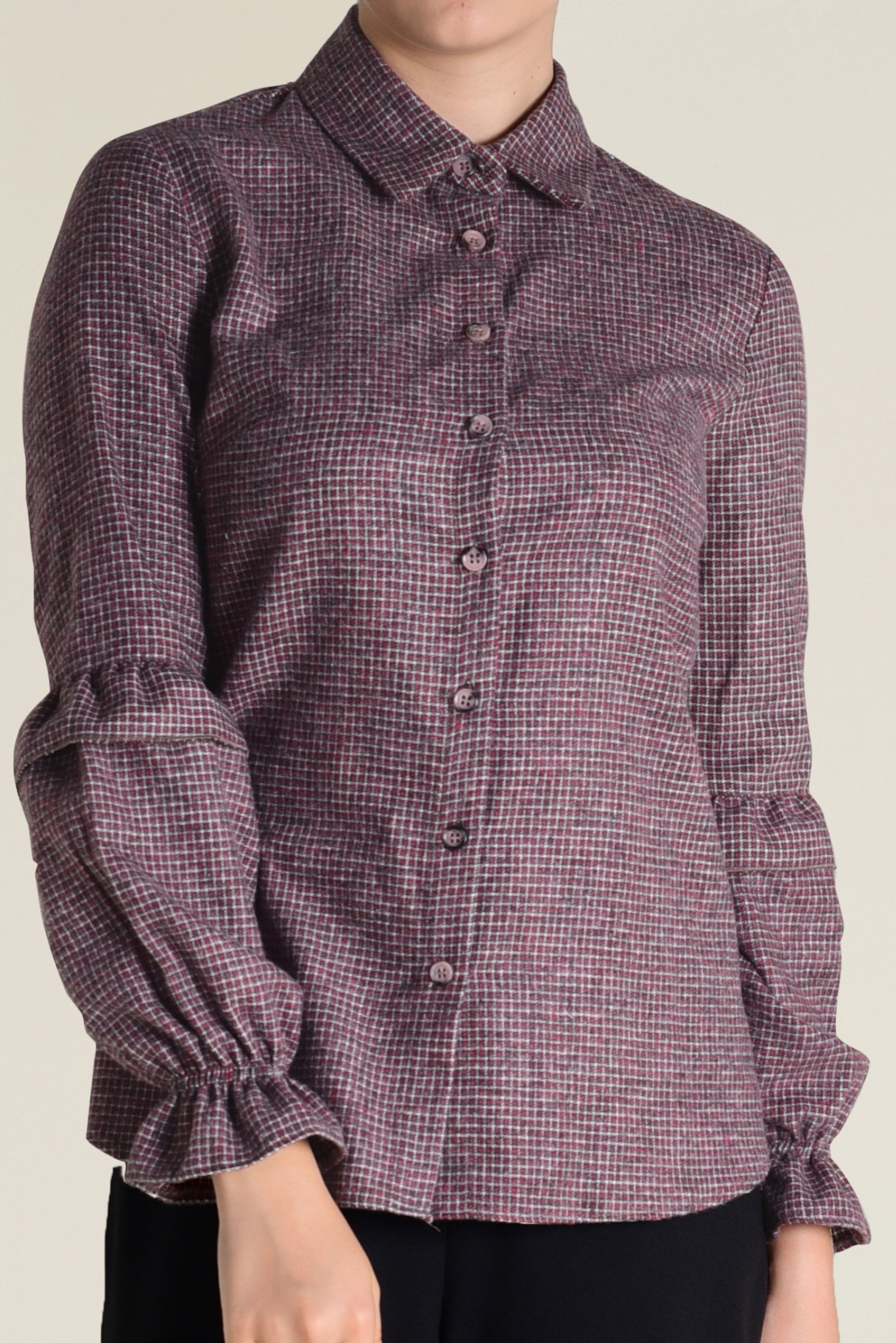 Tesettür giyim SİYAH KOLLARI FIRFIRLI KARELİ GÖMLEK  4650