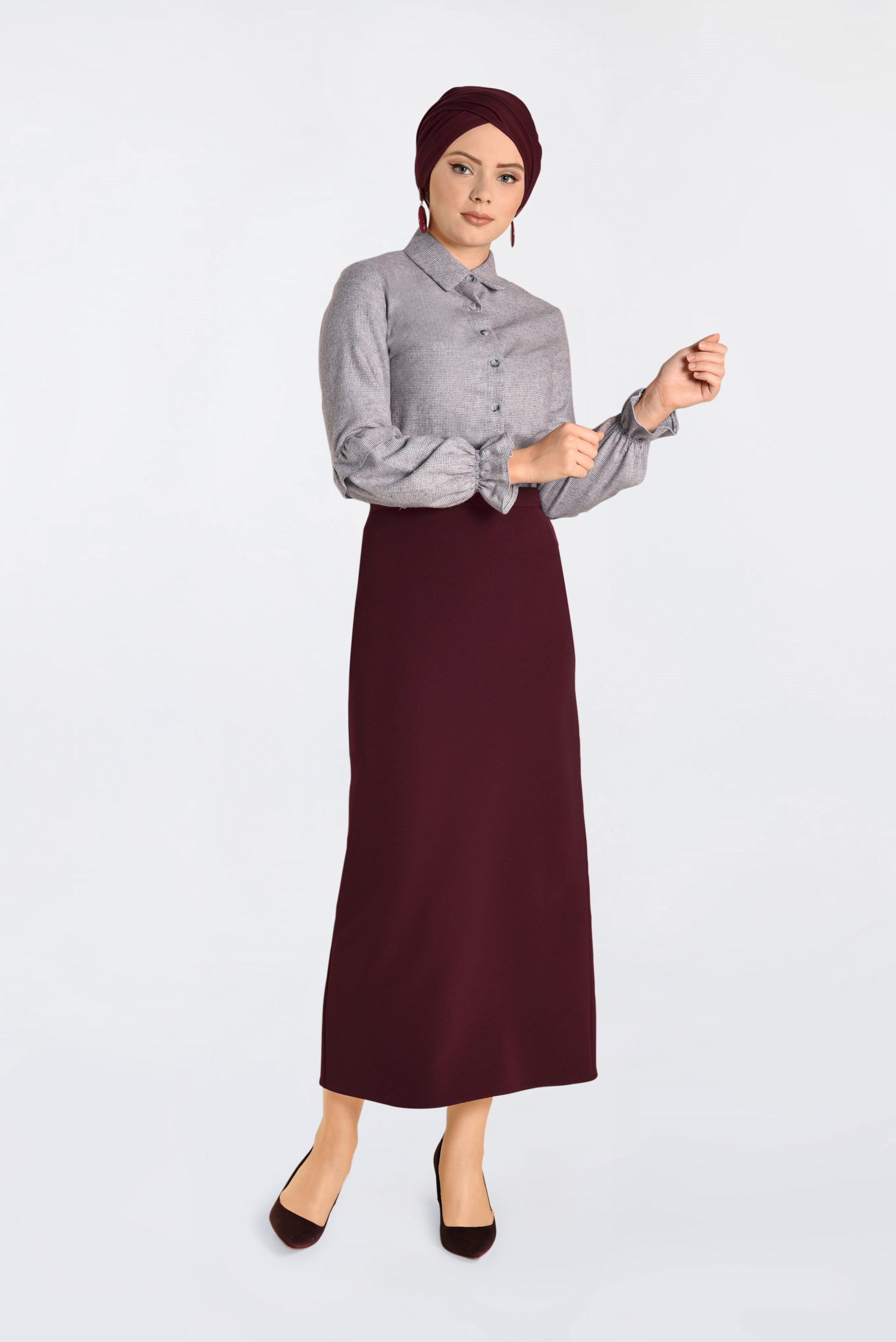 Tesettür giyim GRİ KOLLARI FIRFIRLI KARELİ GÖMLEK 4650 