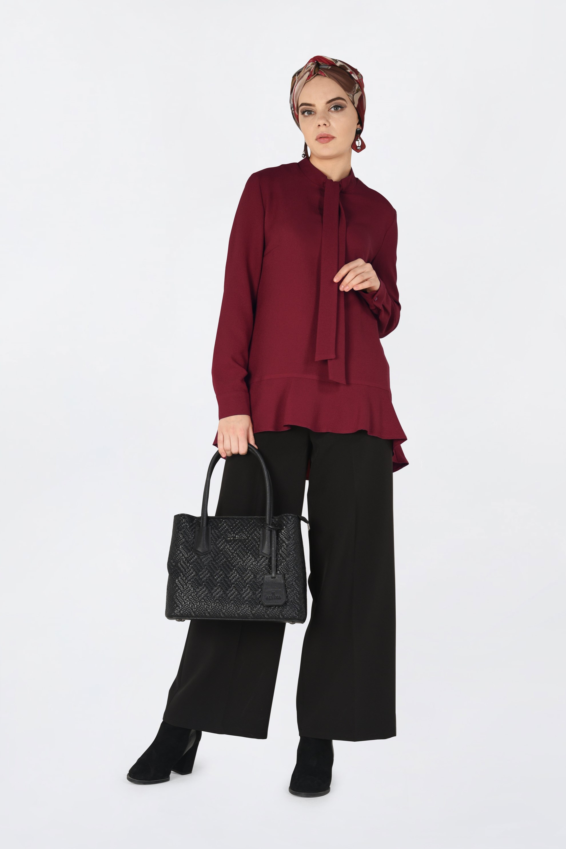 Tesettür giyim BORDO ETEK UCU FIRFIRLI BLUZ 4743 