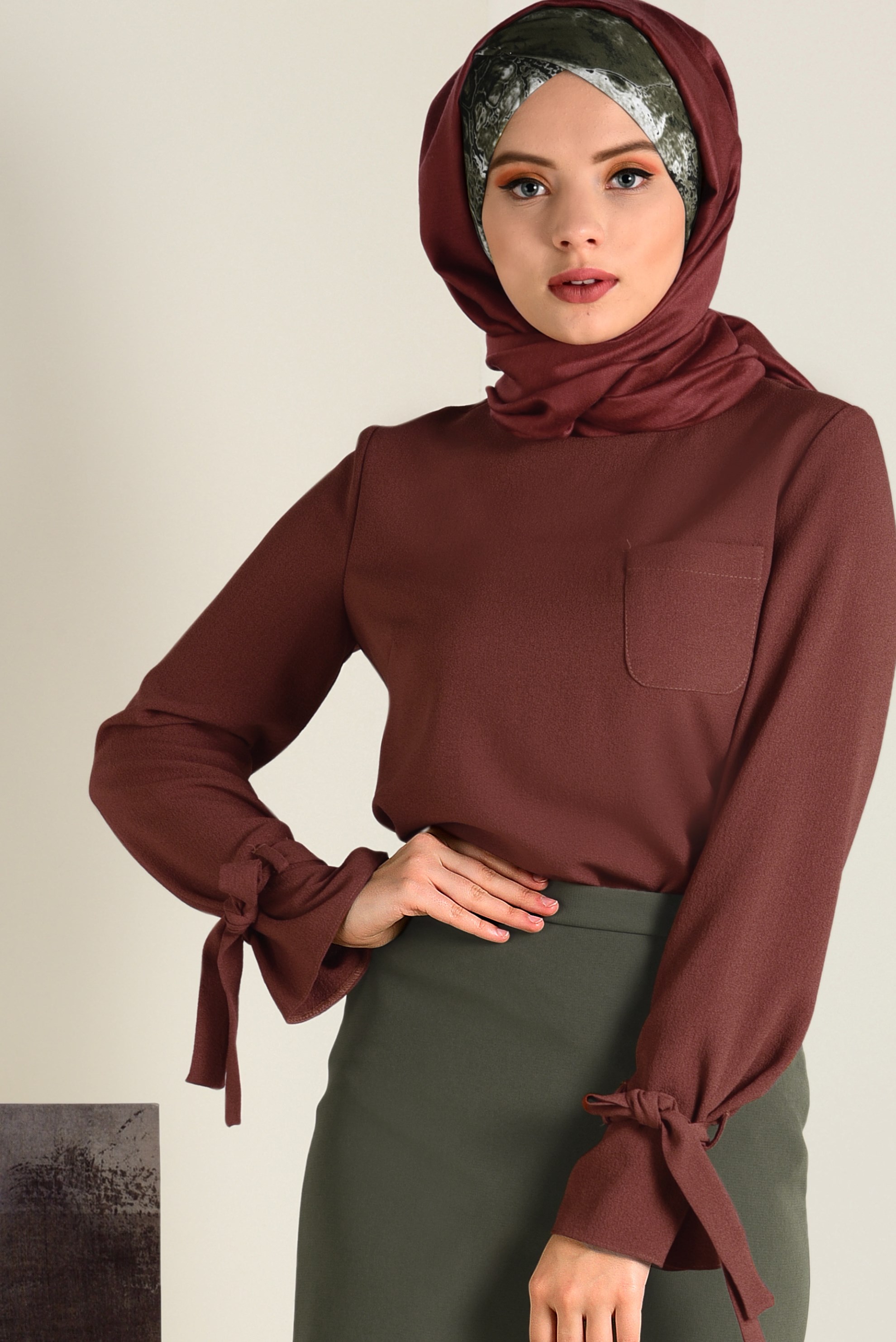 Tesettür giyim TURUNCU KOLLARI BAĞCIKLI BLUZ 4744