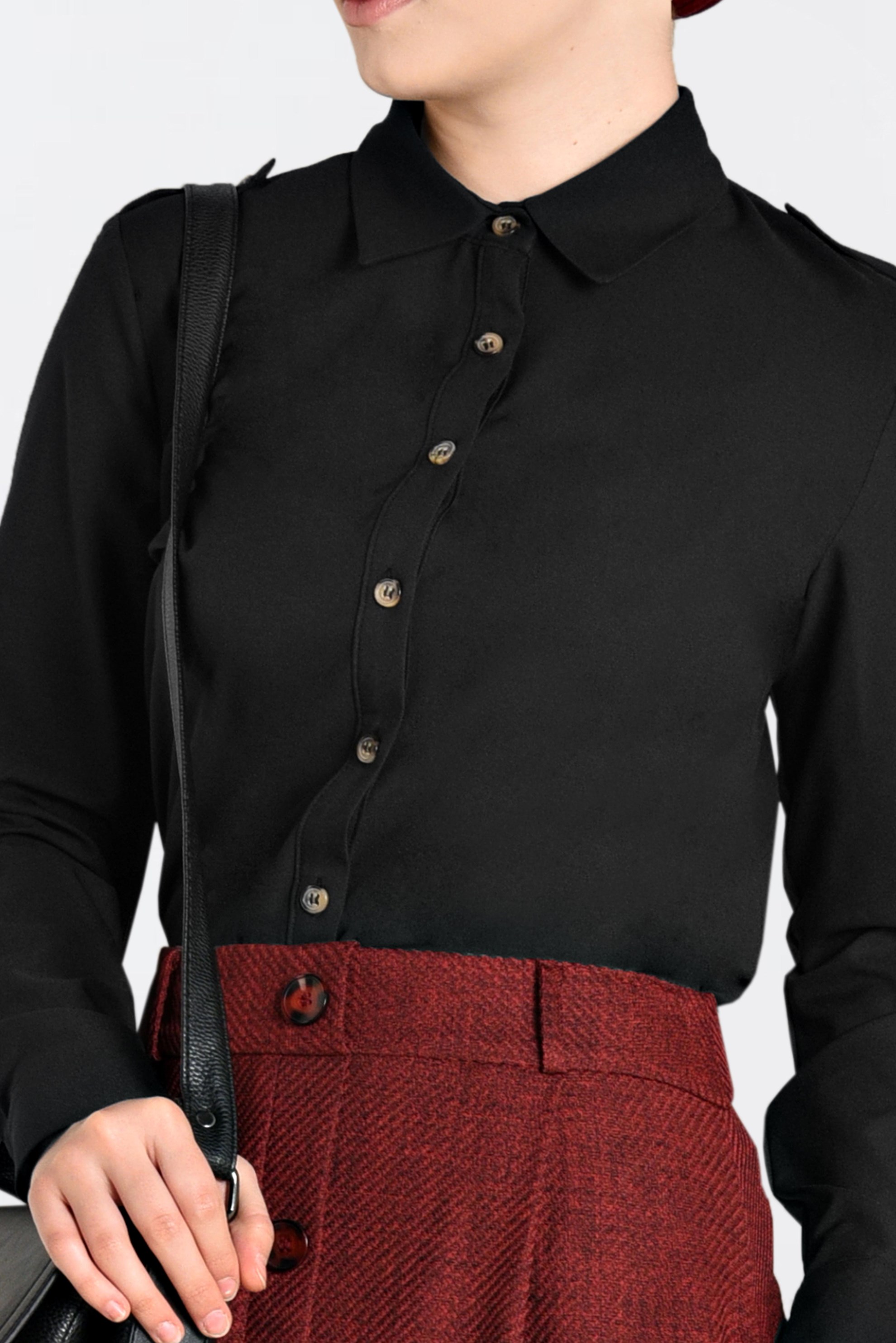 Tesettür giyim SİYAH ÖNDEN DÜĞMELİ ERKEK YAKA KLASİK GÖMLEK 4761