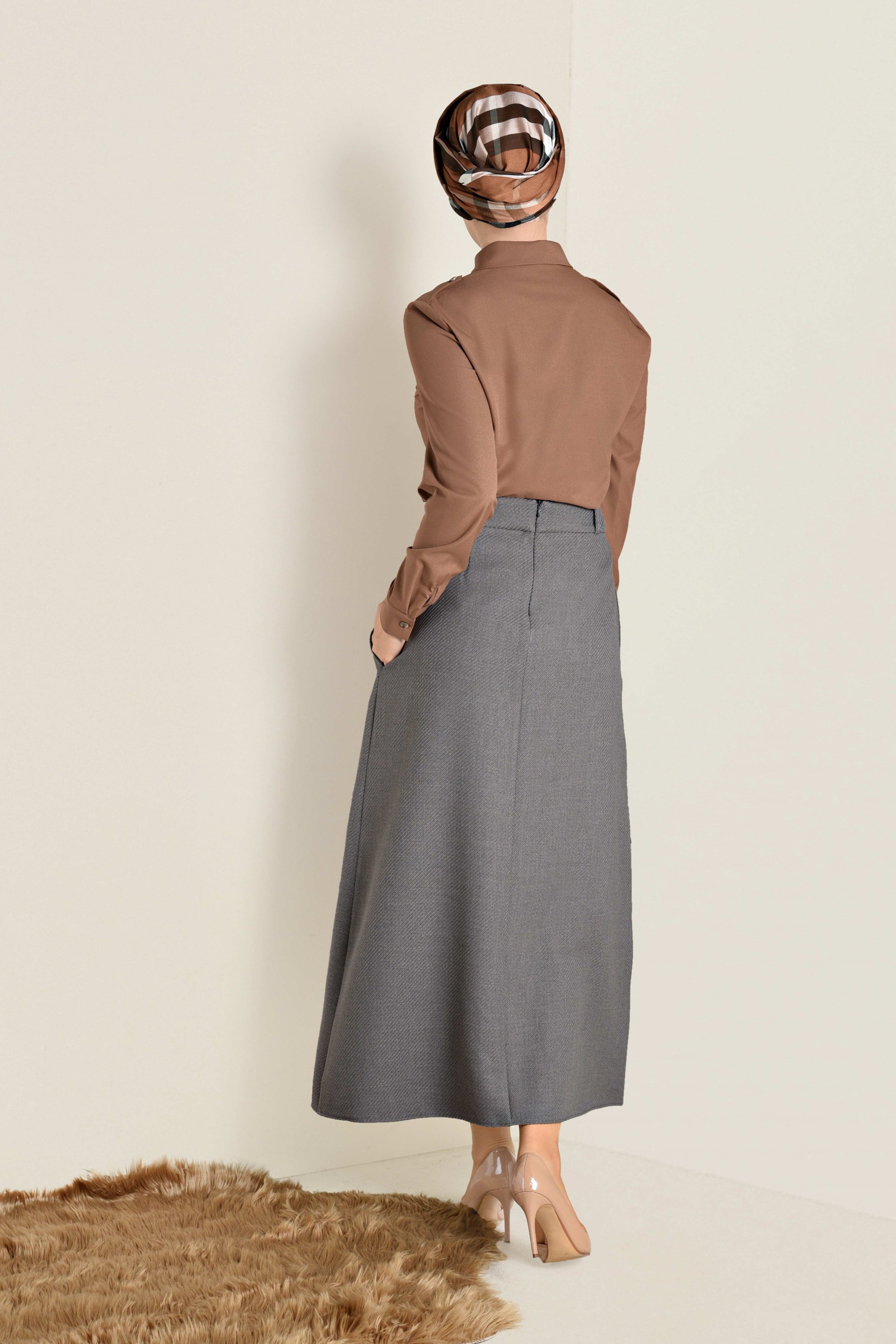 Tesettür giyim TABA ÖNDEN DÜĞMELİ ERKEK YAKA KLASİK GÖMLEK 4761