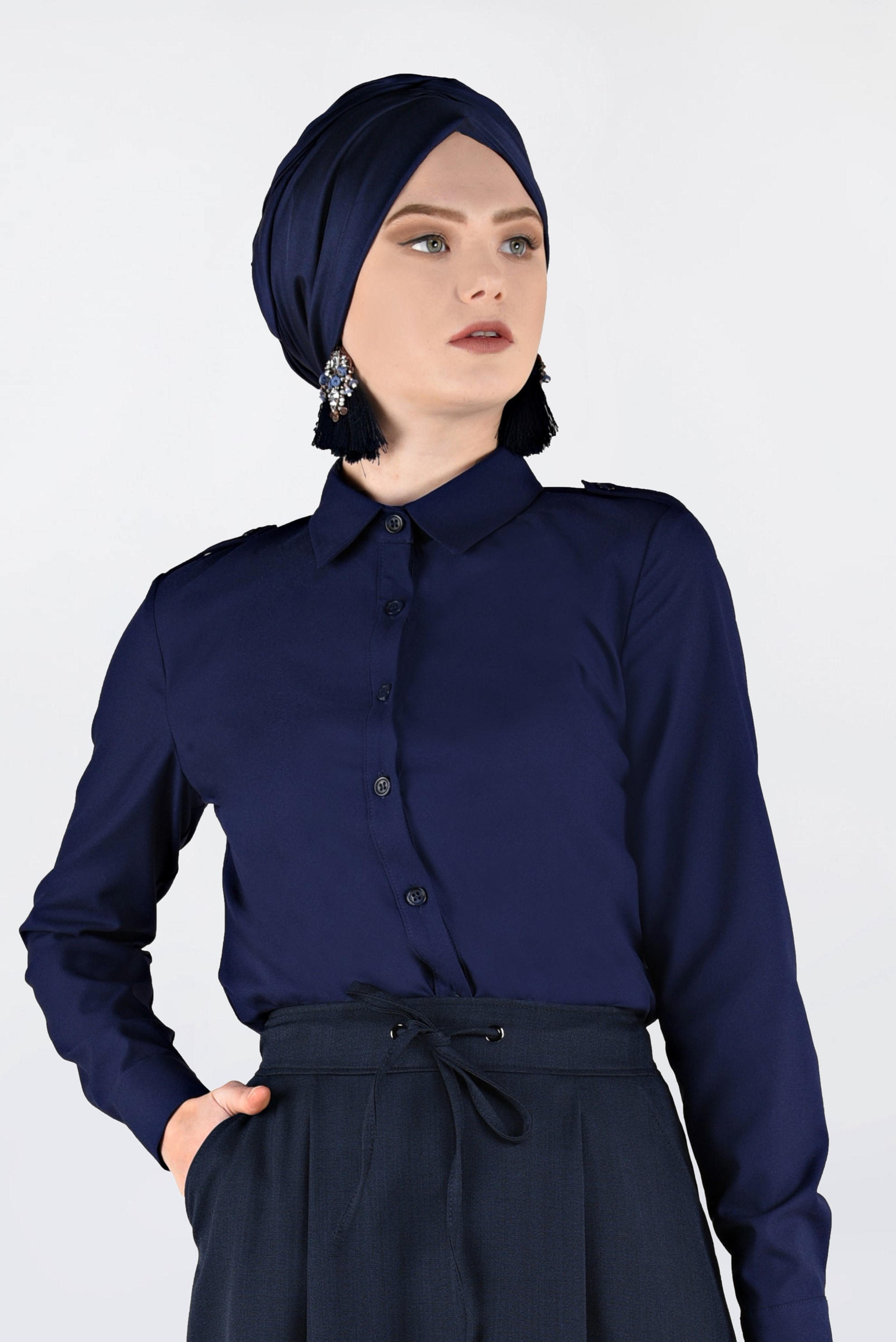 Hijab clothing NAVY BLUE BUTTONED CLASSIC SHIRT 4761