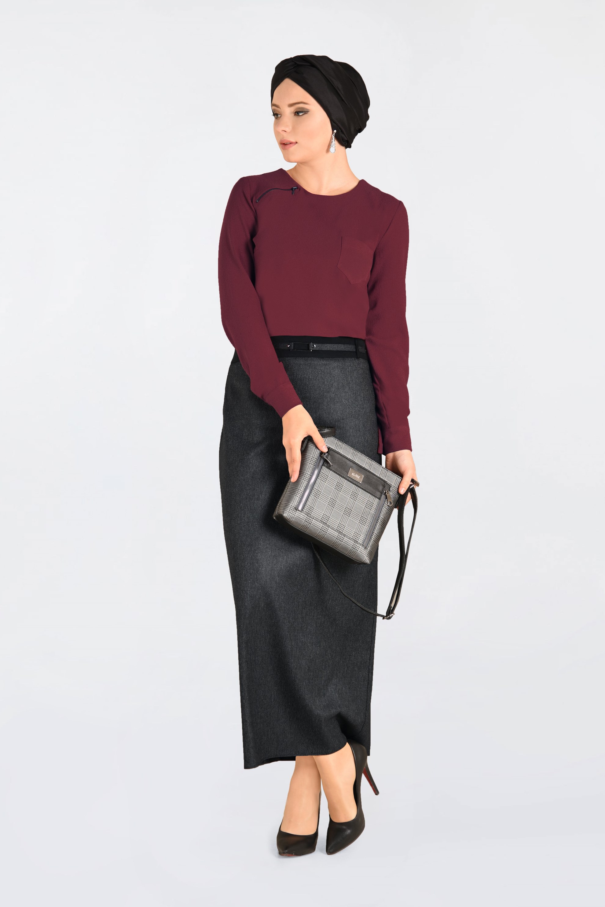 Hijab clothing CLARET RED CREW-NECK BLOUSE 4787 