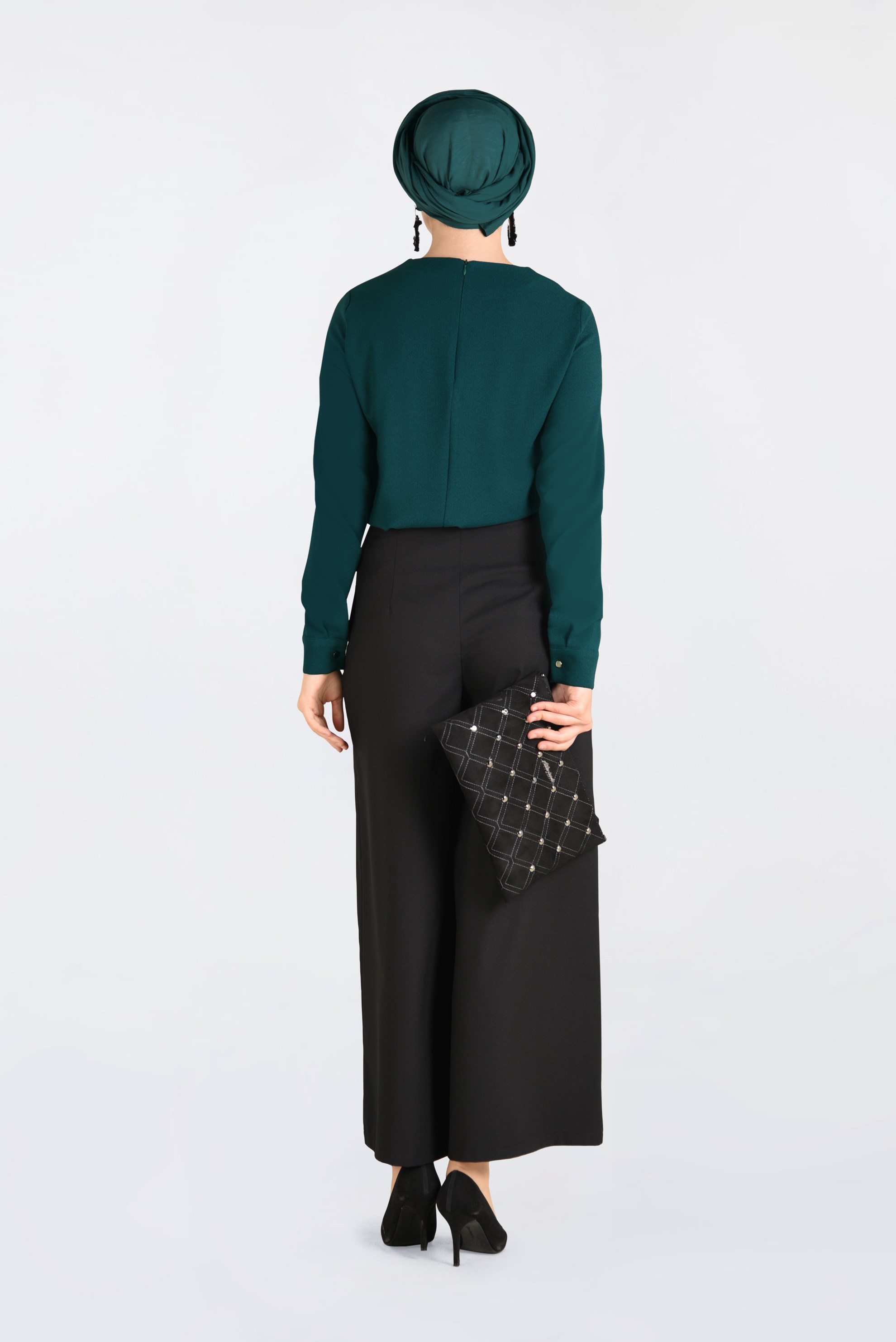 Tesettür giyim YEŞİL CEP DETAYLI BİSİKLET YAKA BLUZ 4787