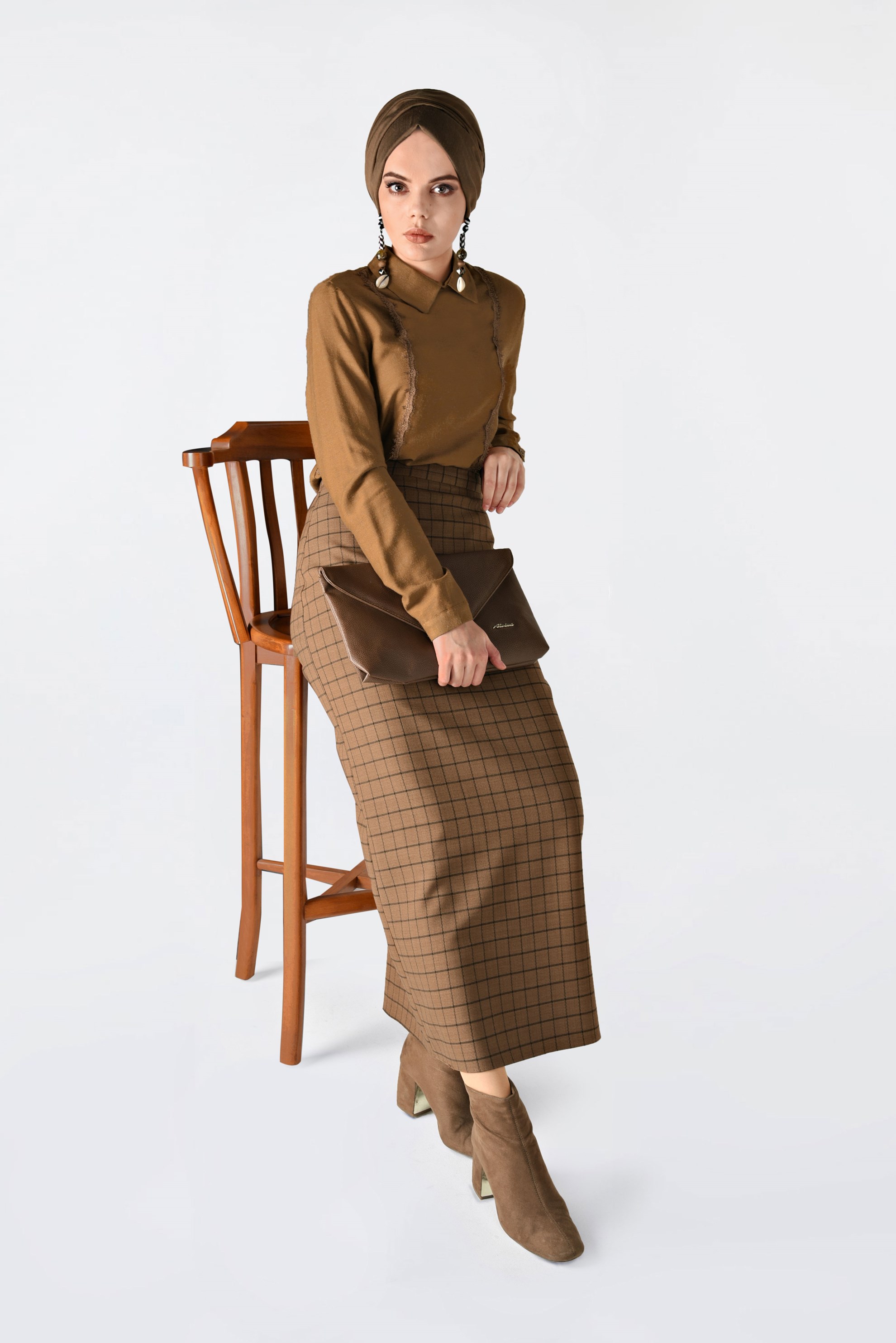 Tesettür giyim TABA DANTEL ŞERİTLİ BLUZ 4788 