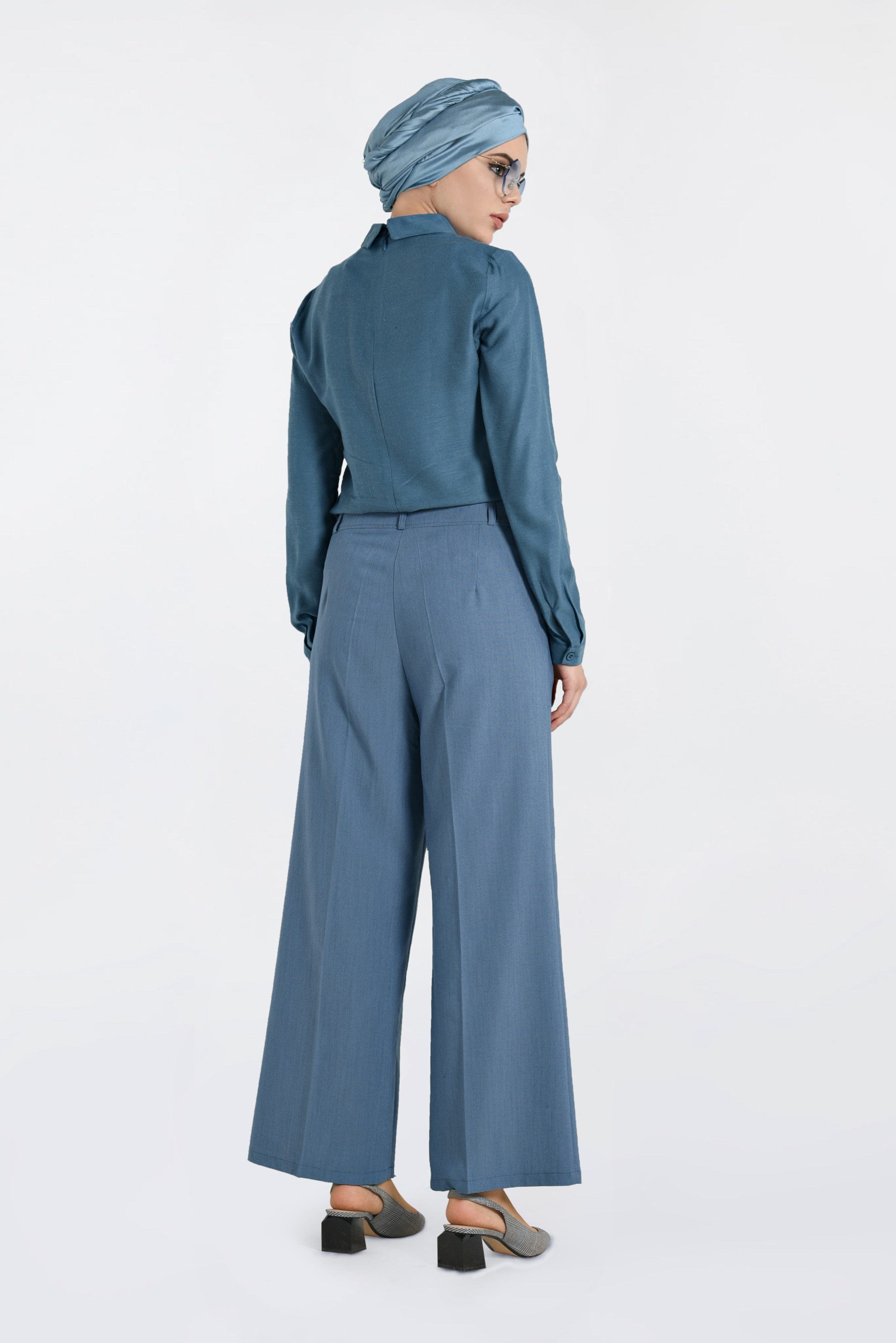 Tesettür giyim MAVİ DANTEL ŞERİTLİ BLUZ 4788 