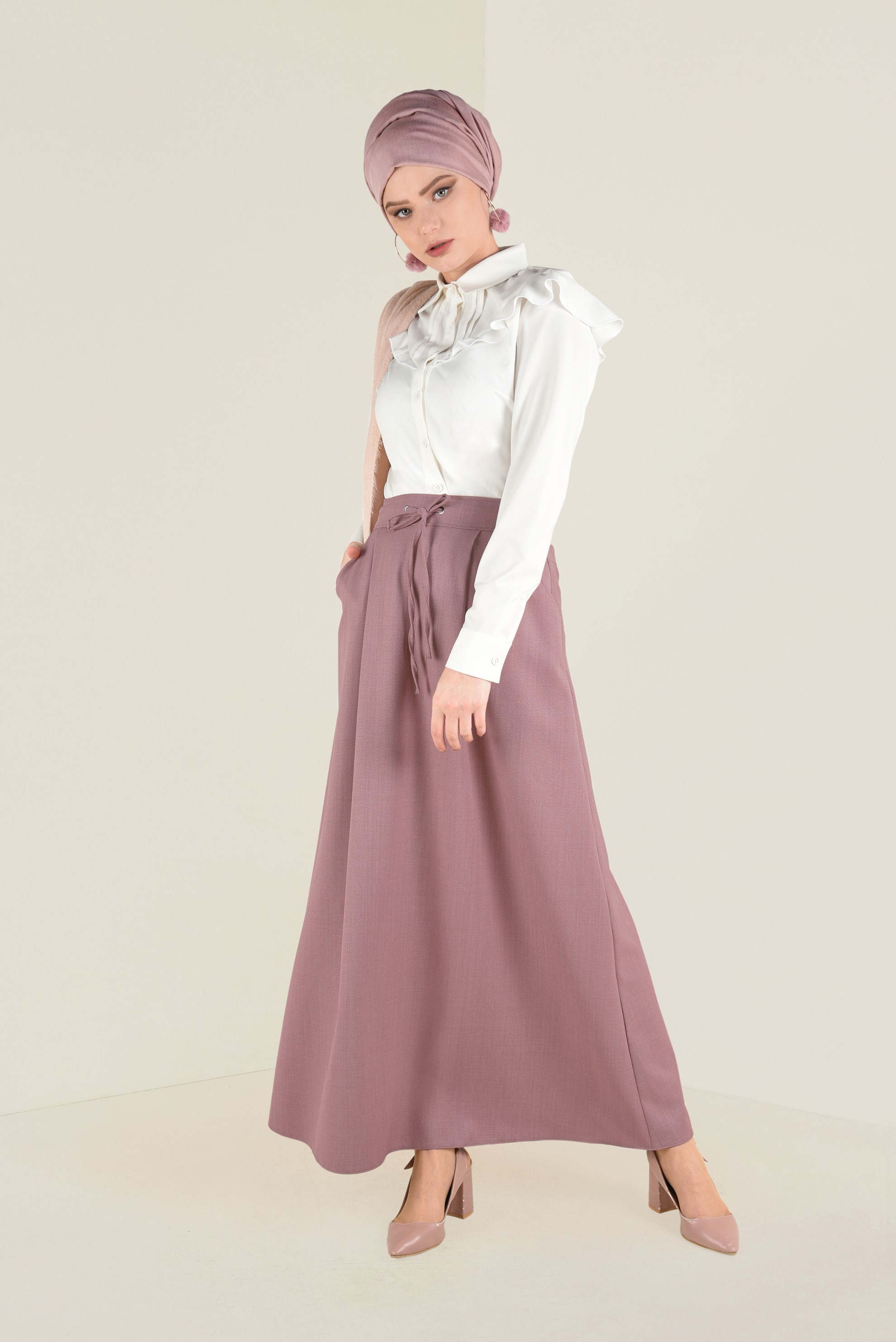 Tesettür giyim BEYAZ YAKASI FIRFIRLI GÖMLEK 4802 