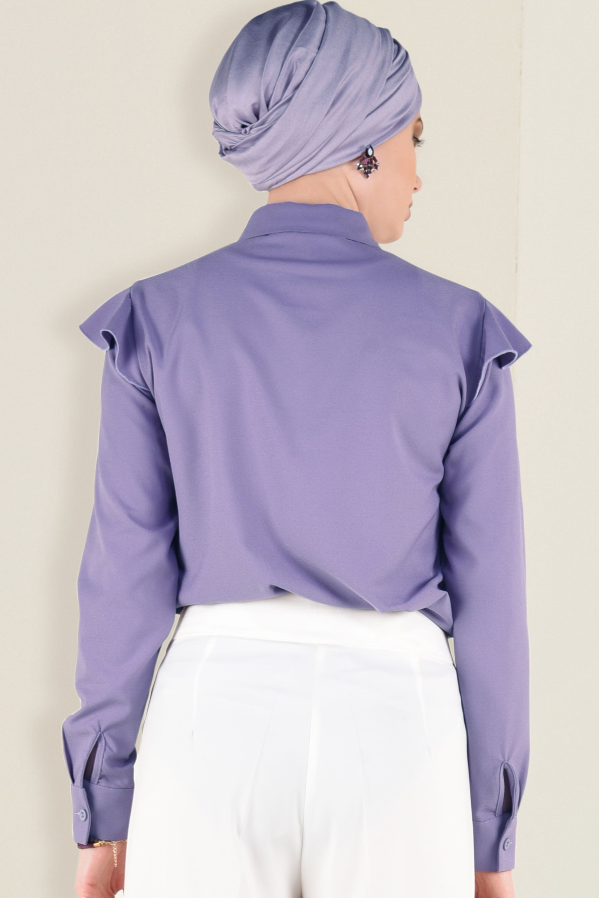 Tesettür giyim MOR YAKASI FIRFIRLI GÖMLEK 4802