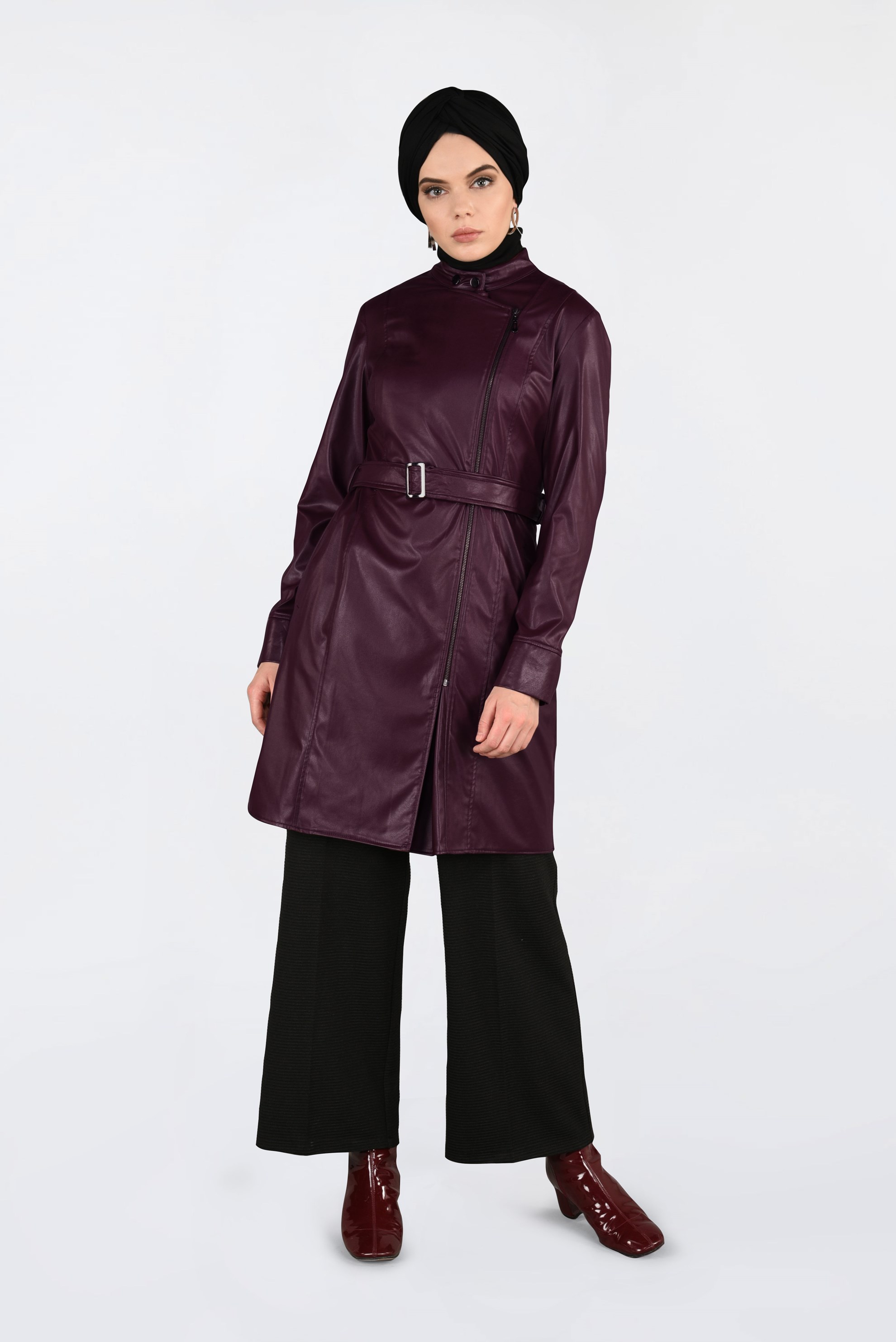 Tesettür giyim BORDO KEMERLİ KOLLARI ÇITÇITLI DERİ CEKET 4799