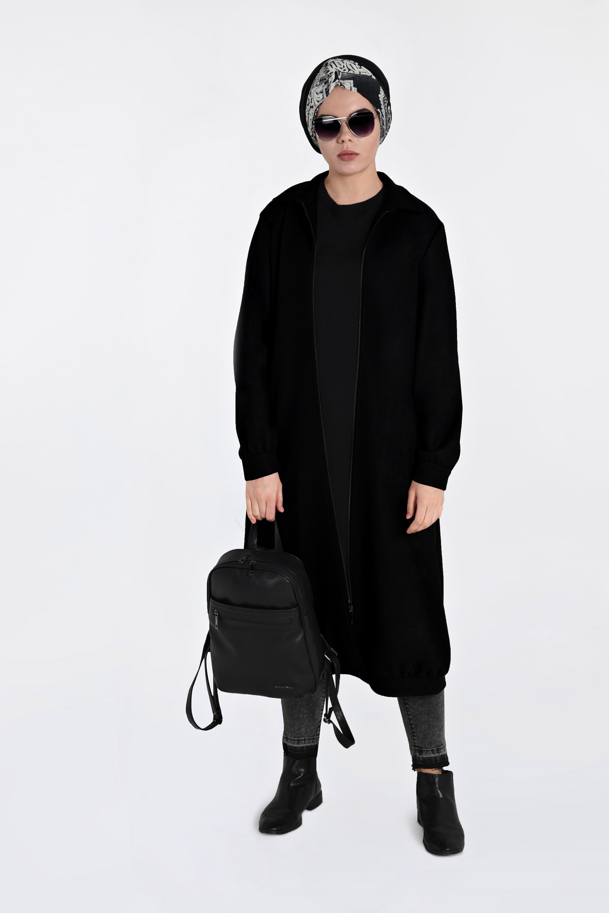 Tesettür giyim SİYAH BOYDAN FERMUARLI KAŞE KABAN 4822