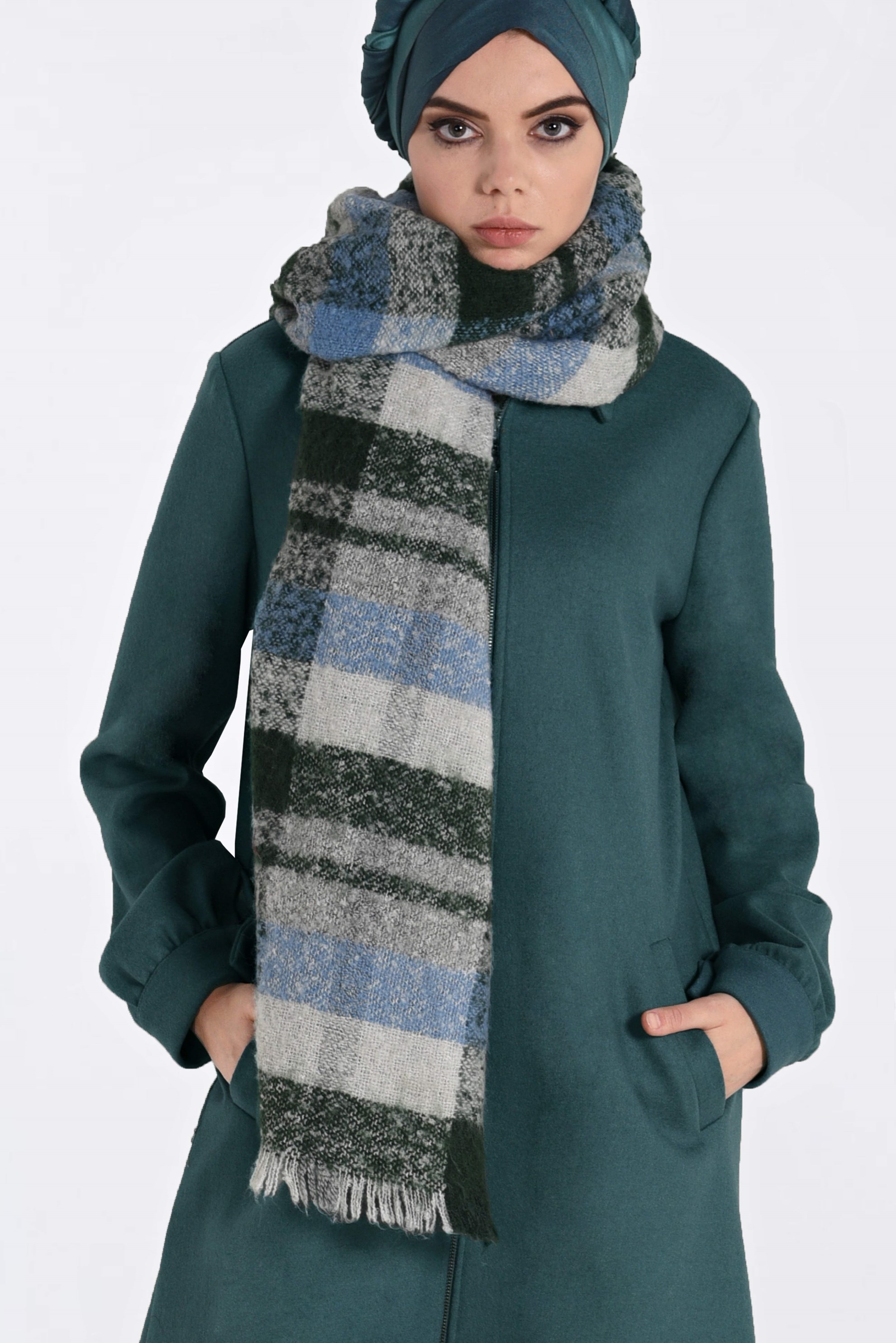 Hijab clothing GREEN ZIPPED WALKER COAT 4822