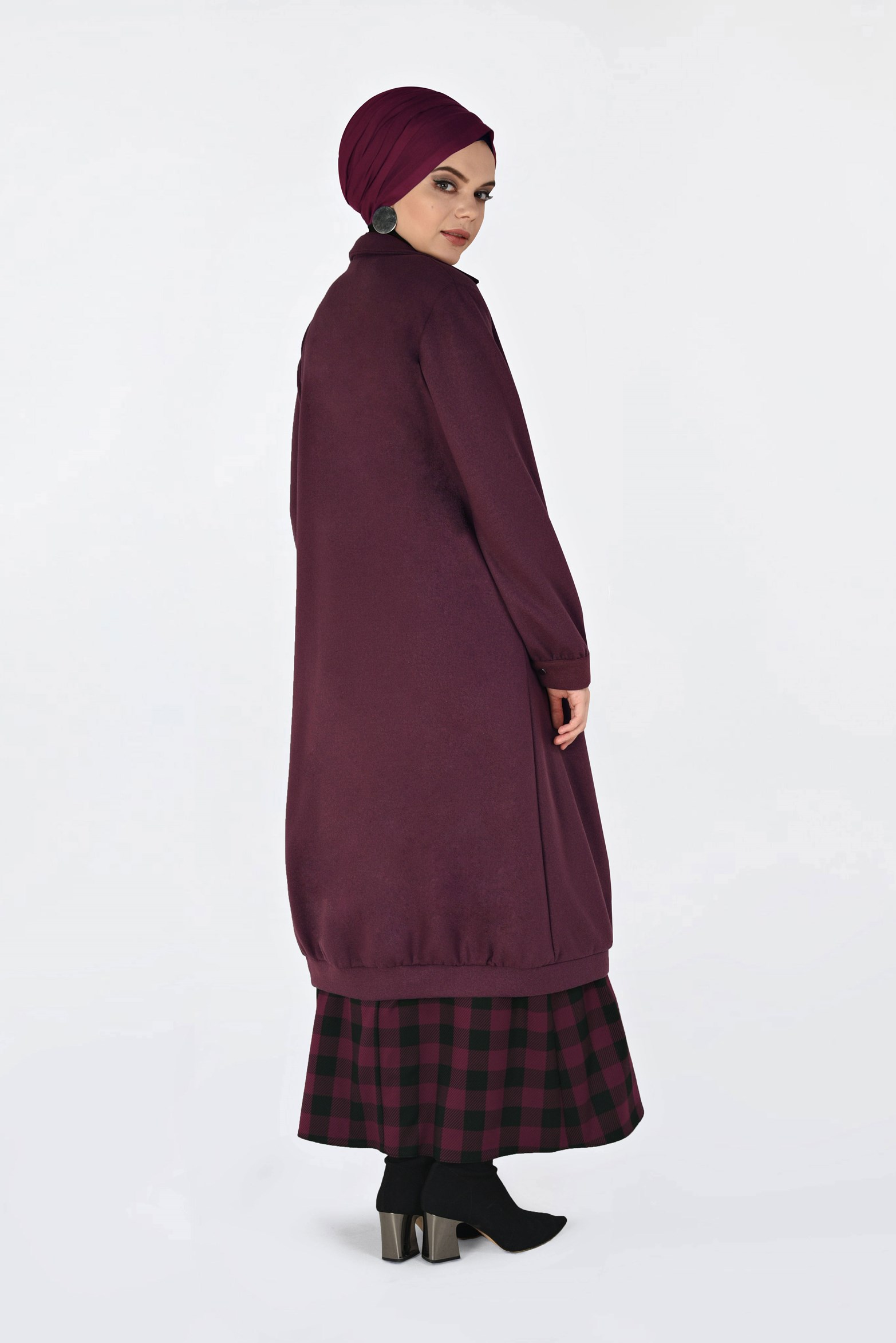 Tesettür giyim PEMBE BOYDAN FERMUARLI KAŞE KABAN 4822