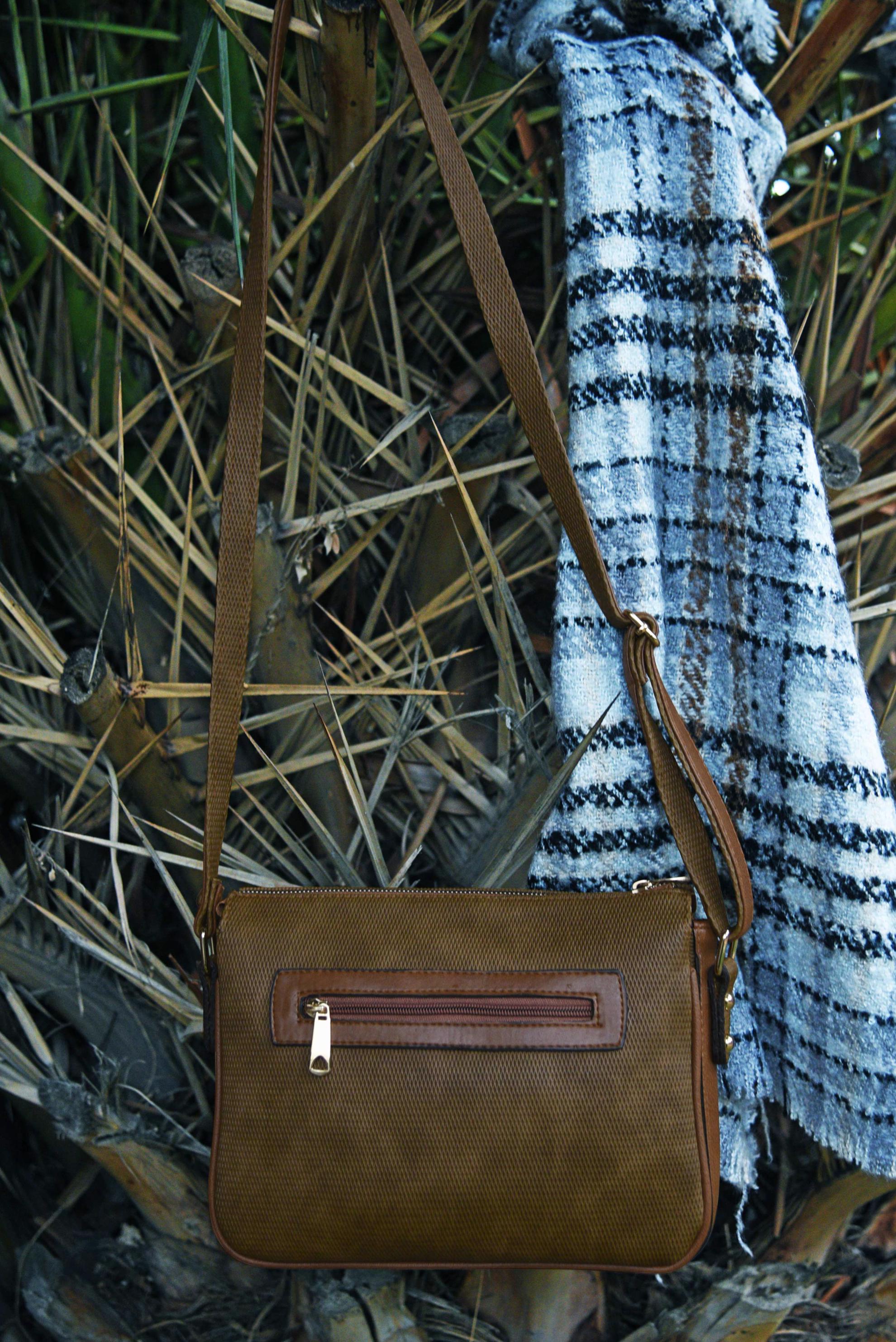 Tesettür giyim VİZON 814 ALVİNA ÇANTA