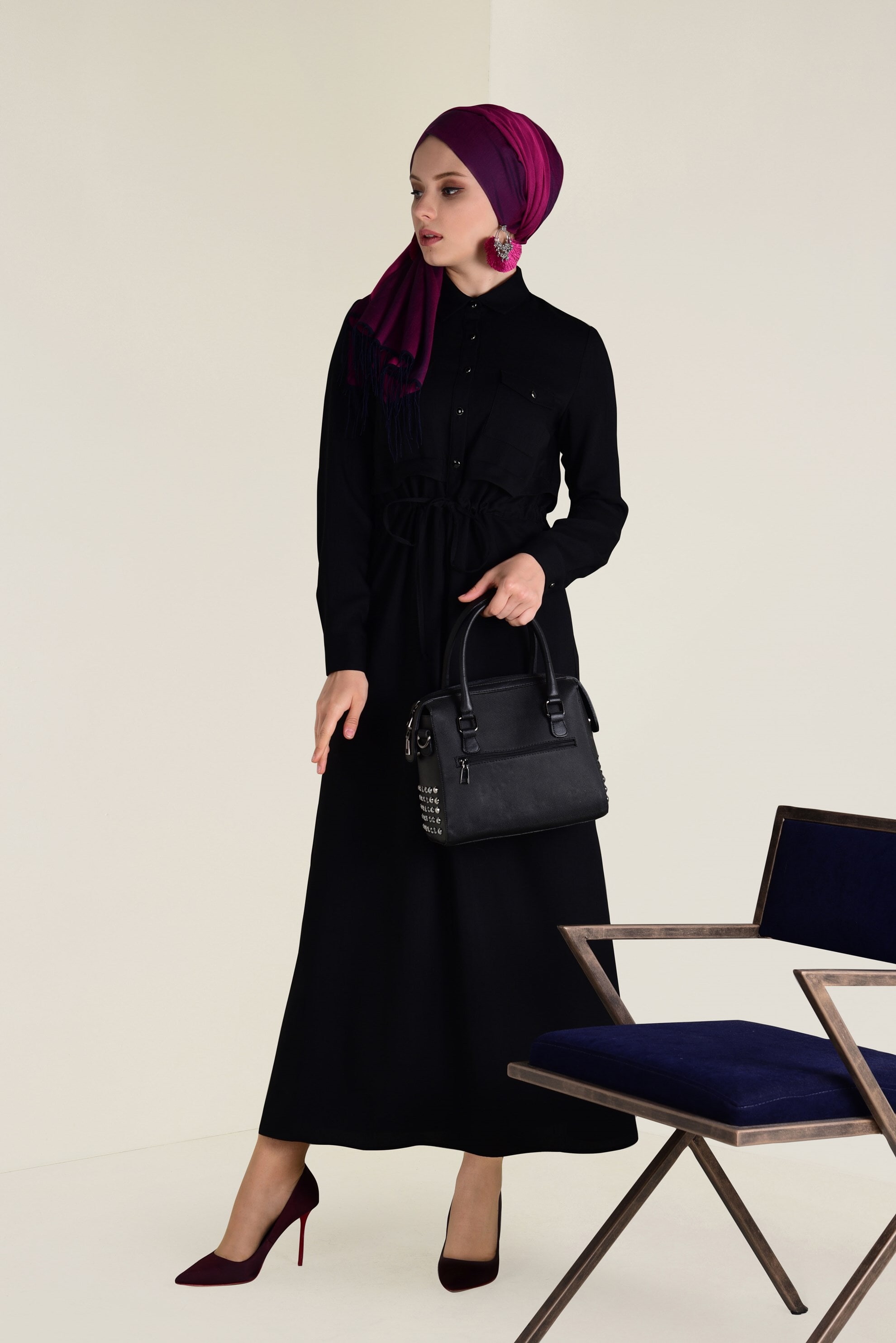 Tesettür giyim SİYAH BELİ BÜZGÜLÜ CEPLİ ELBİSE 4283