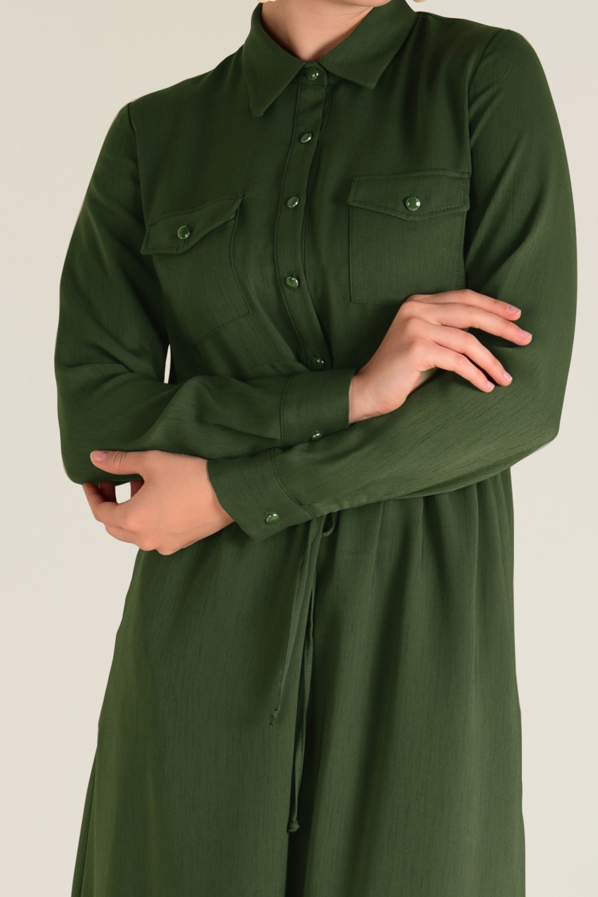 Tesettür giyim HAKİ BELİ BÜZGÜLÜ CEPLİ ELBİSE 4283