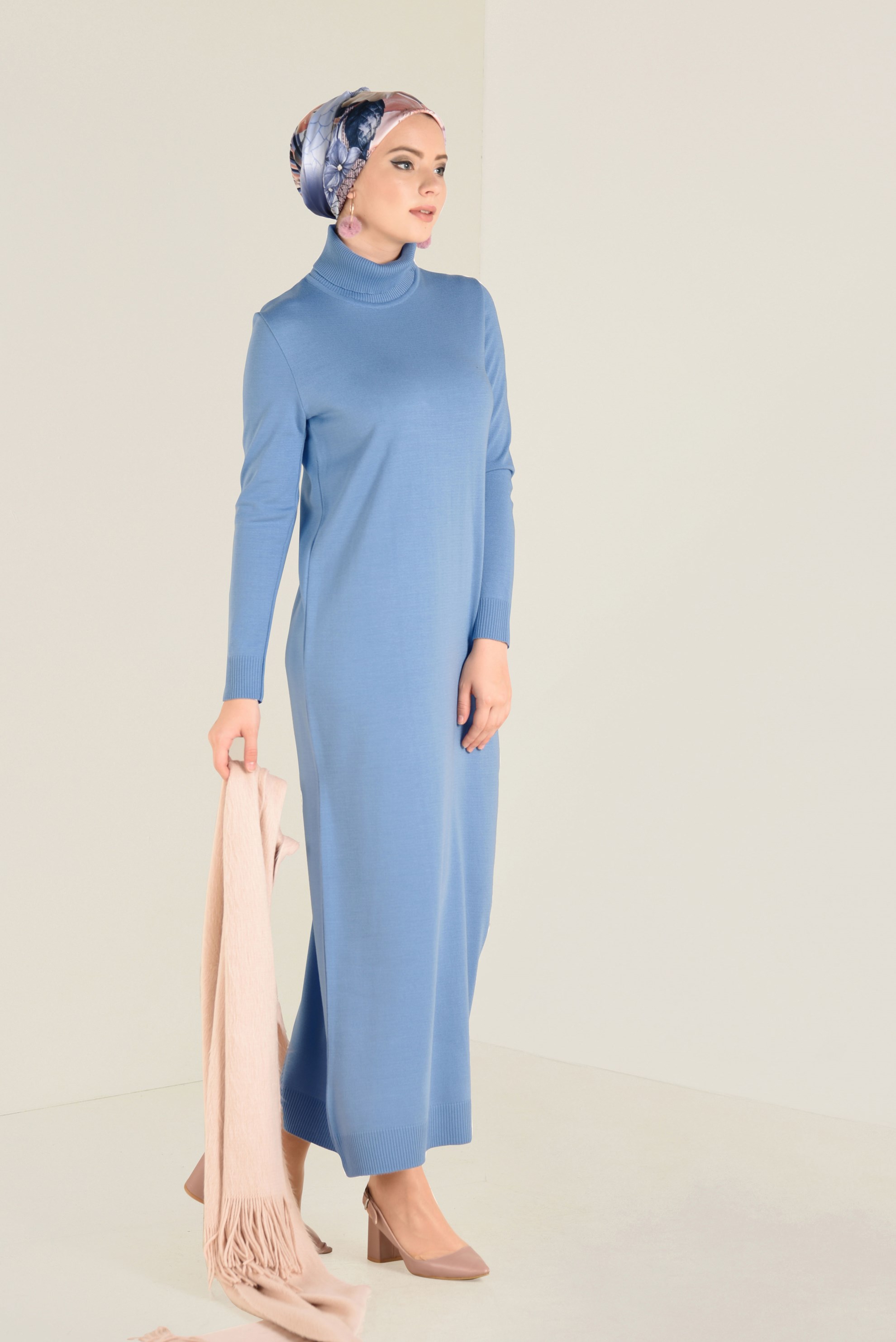 Tesettür giyim MAVİ TRİKO ELBİSE 4527 
