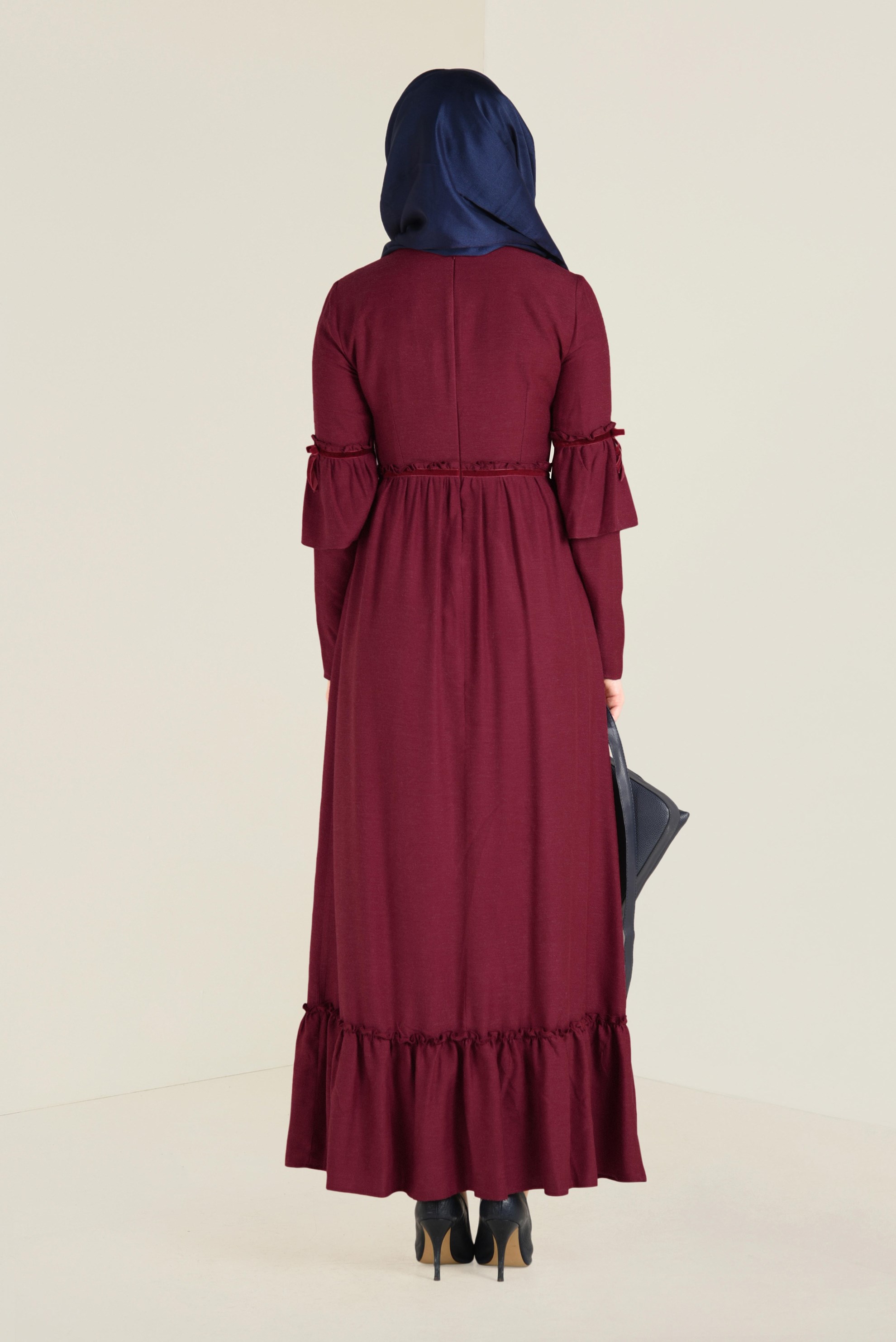 Tesettür giyim KIRMIZI ETEĞİ FIRFIRLI ELBİSE 4564