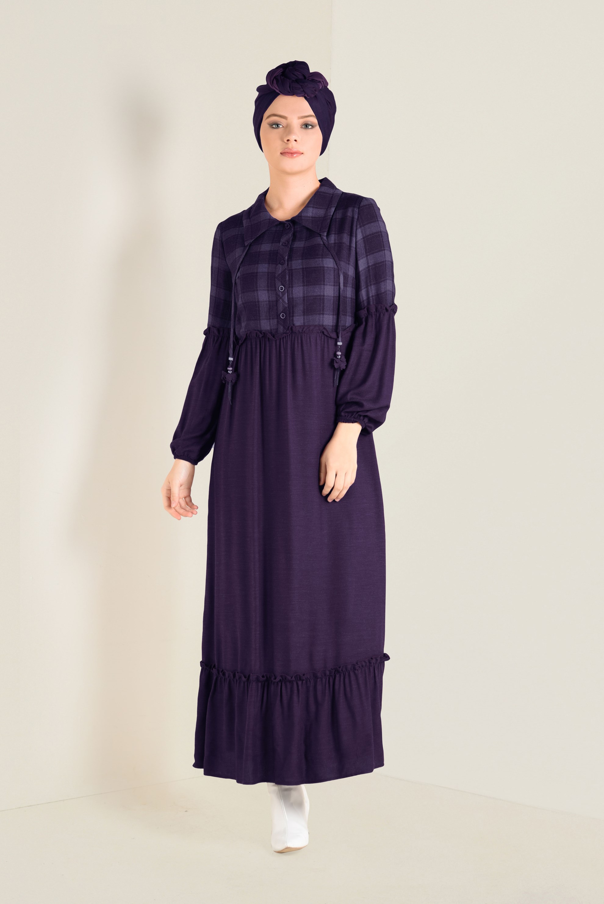 Tesettür giyim MÜRDÜM ETEK UCU VOLANLI EKOSELİ ELBİSE 4566