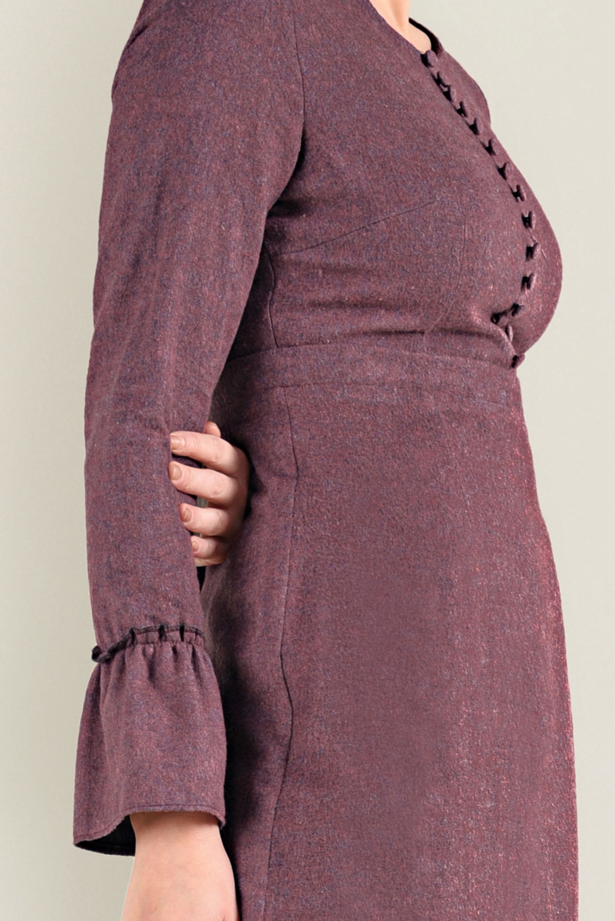 Tesettür giyim LACİVERT VOLANLI PAMUKLU ELBİSE 4568