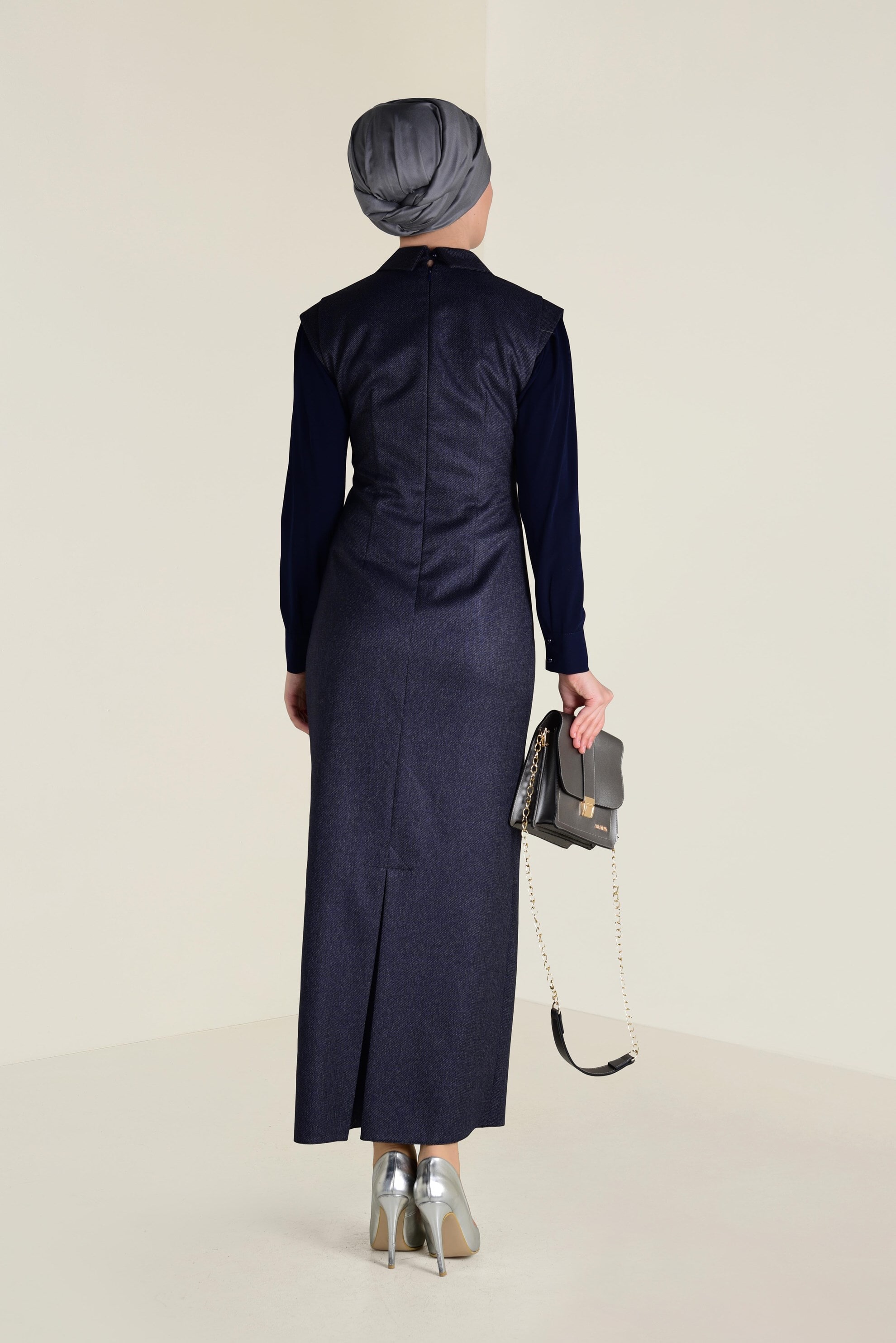 Tesettür giyim LACİVERT BALIKÇI YAKA GİZLİ YIRTMAÇLI ELBİSE 4678 