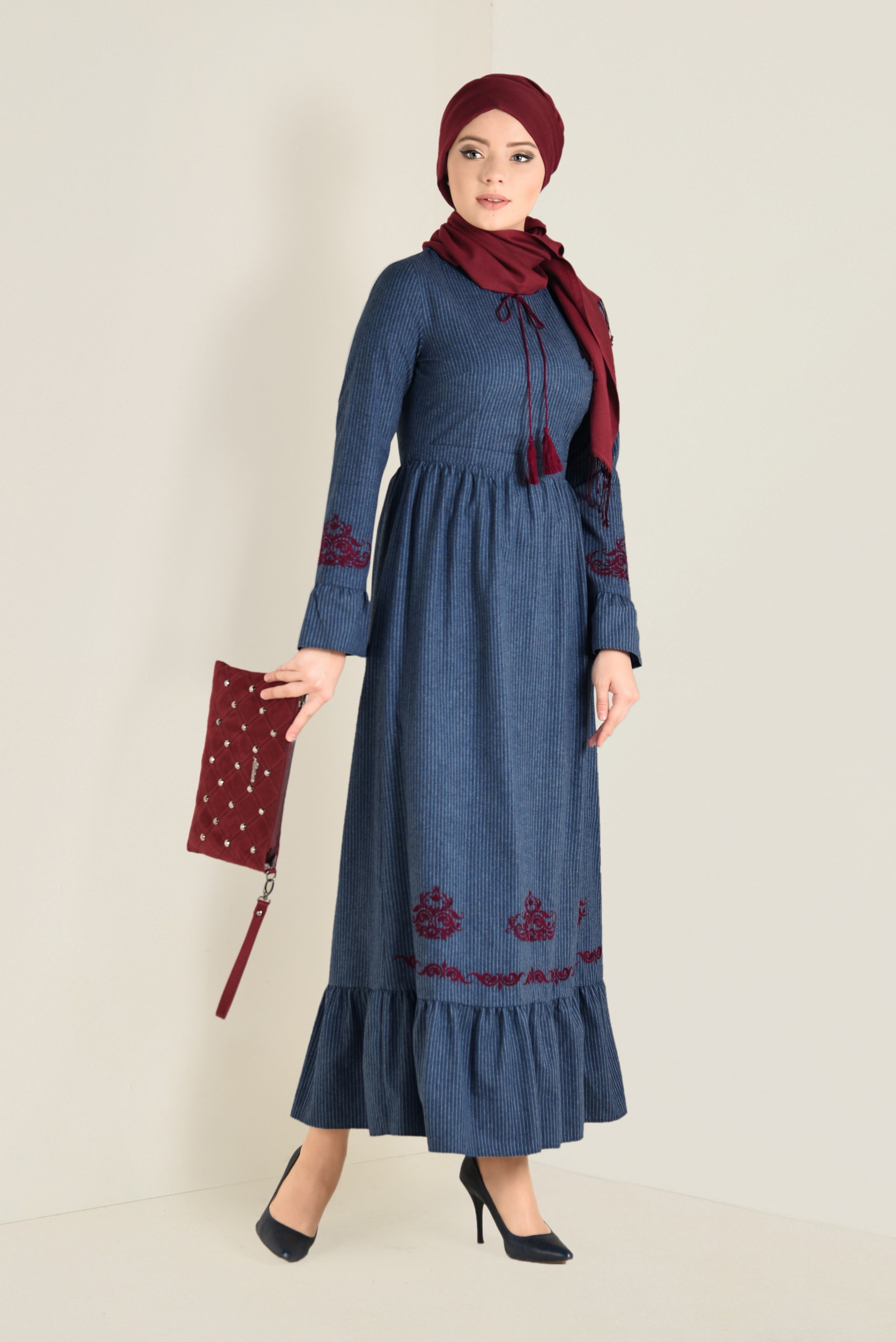 Tesettür giyim LACİVERT BAĞCIKLI ELBİSE 4680