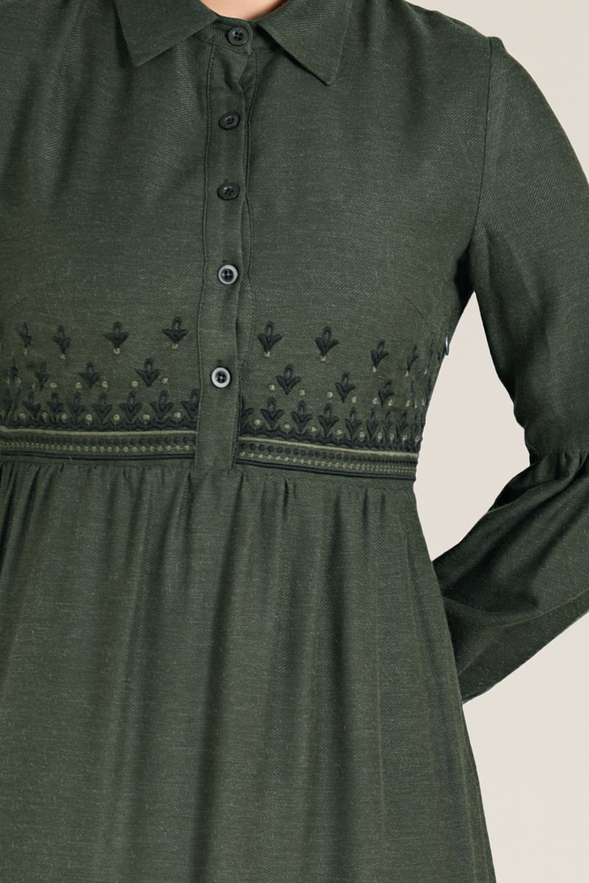 Tesettür giyim HAKİ DÜĞMELİ ELBİSE 4745 