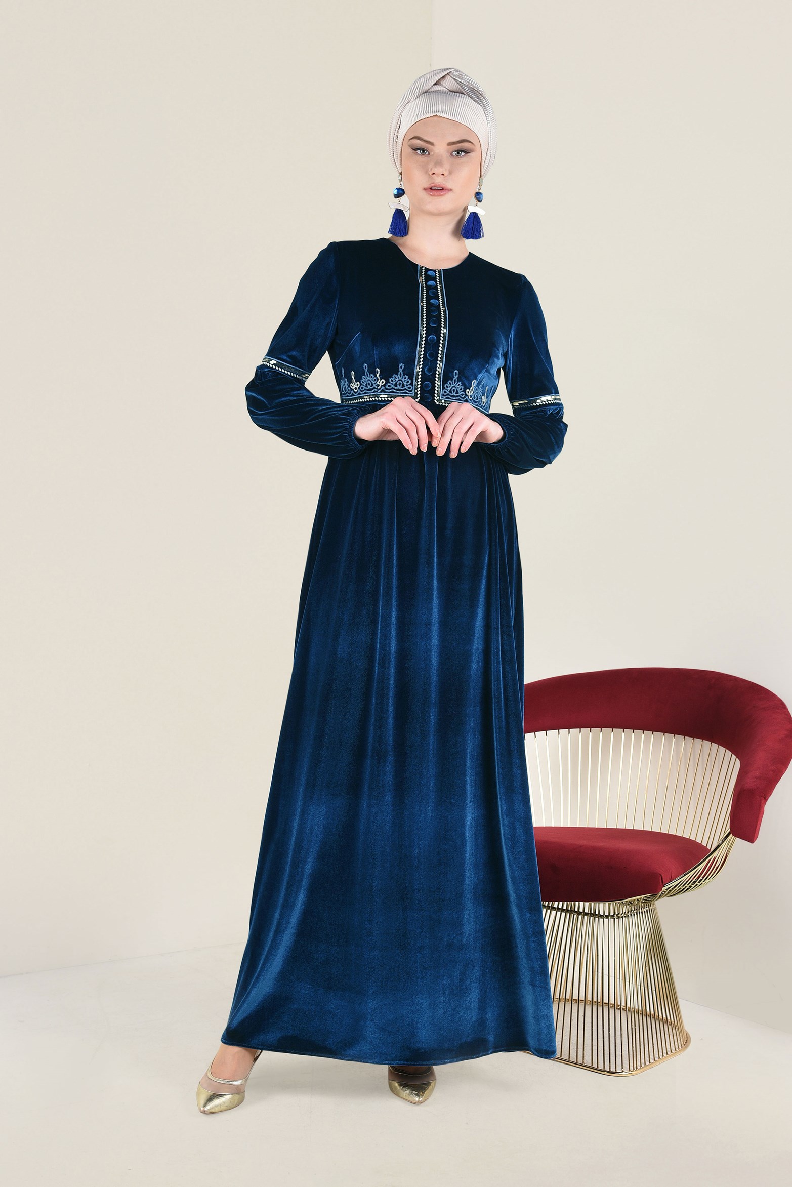 Tesettür giyim LACİVERT ÖNDEN DÜĞMELİ KADİFE ELBİSE 4783 