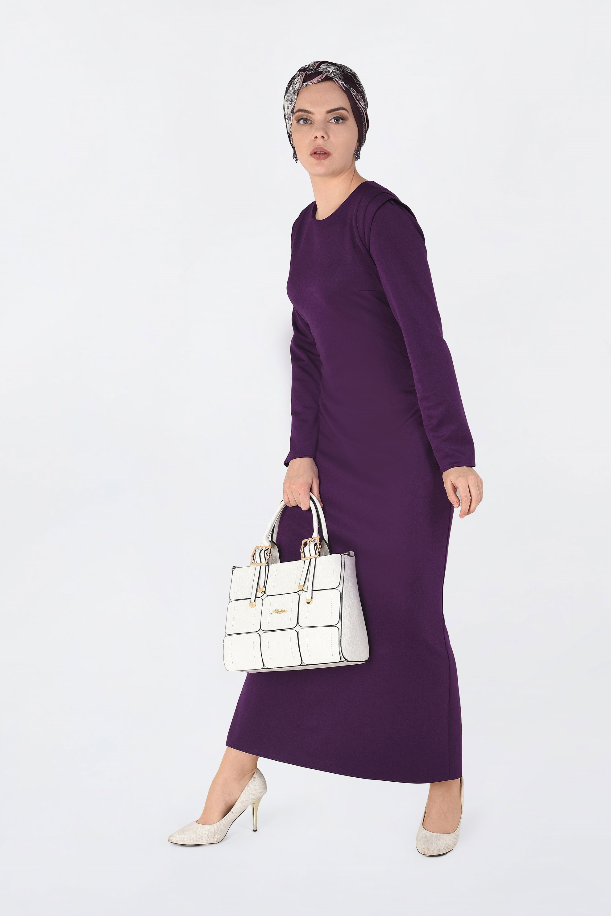 Tesettür giyim MÜRDÜM DÜZ KESİM DALGIÇ KUMAŞ ELBİSE  4785