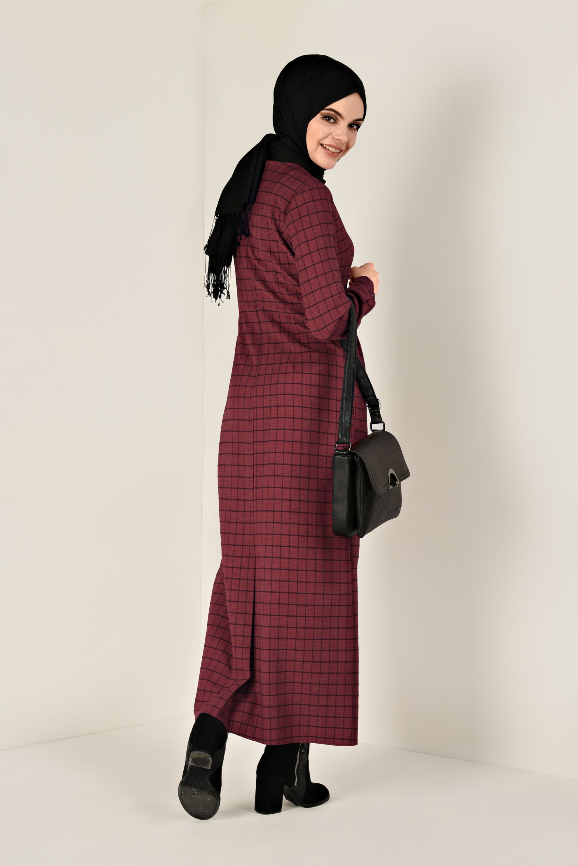 Tesettür giyim KIRMIZI KARE DESENLİ CEPLİ ELBİSE 4832