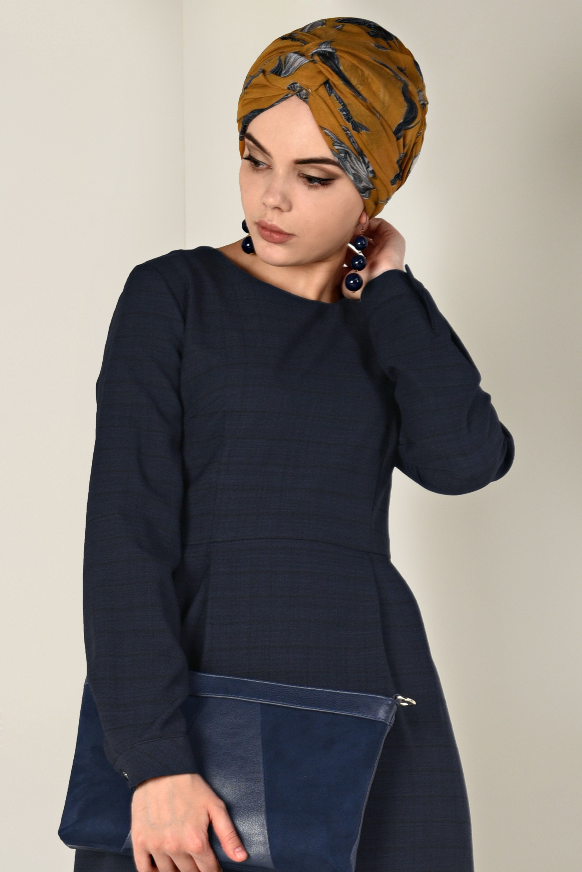 Tesettür giyim LACİVERT KARE DESENLİ CEPLİ ELBİSE 4832