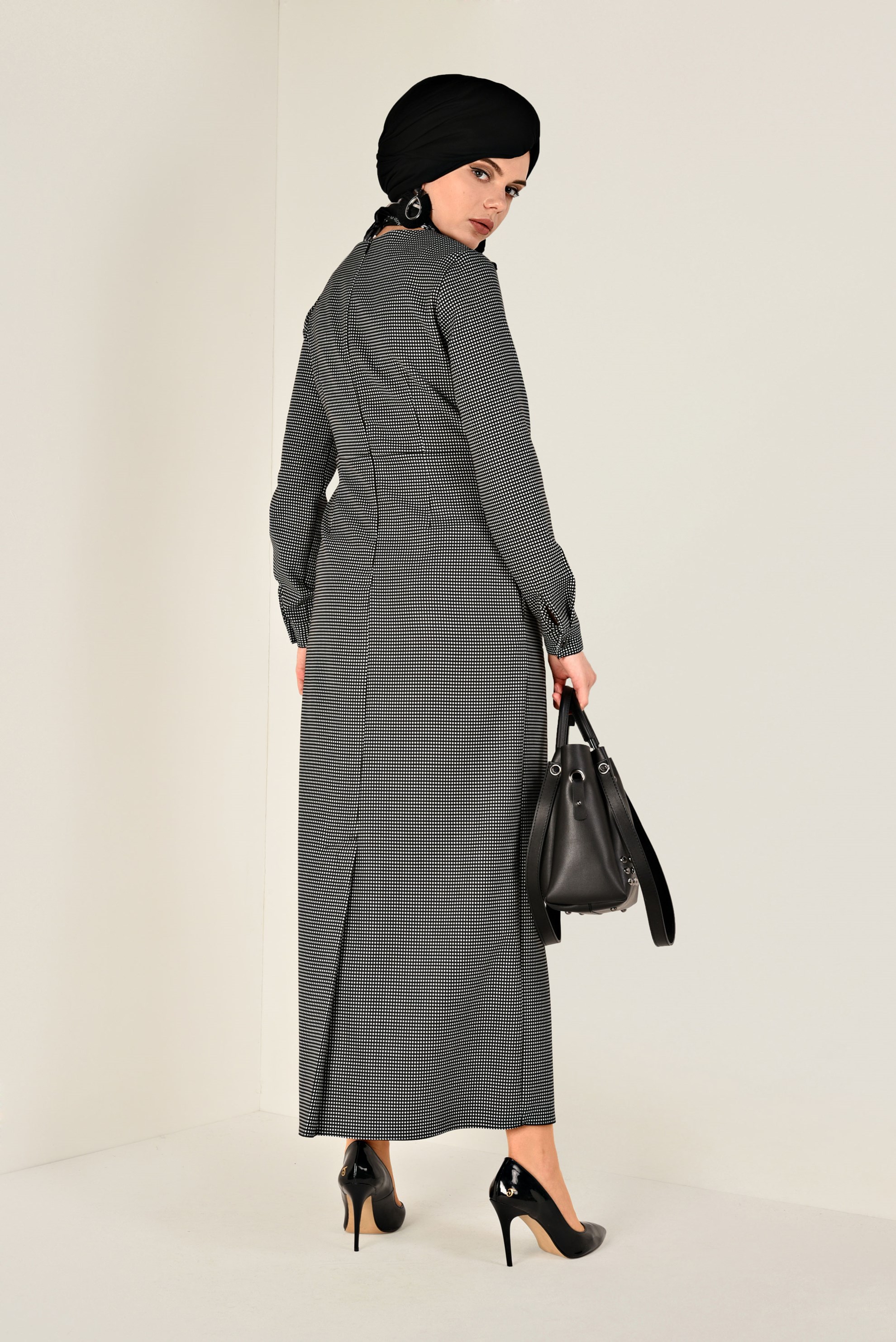 Tesettür giyim SİYAH PÖTİKARE ELBİSE 4833-1 