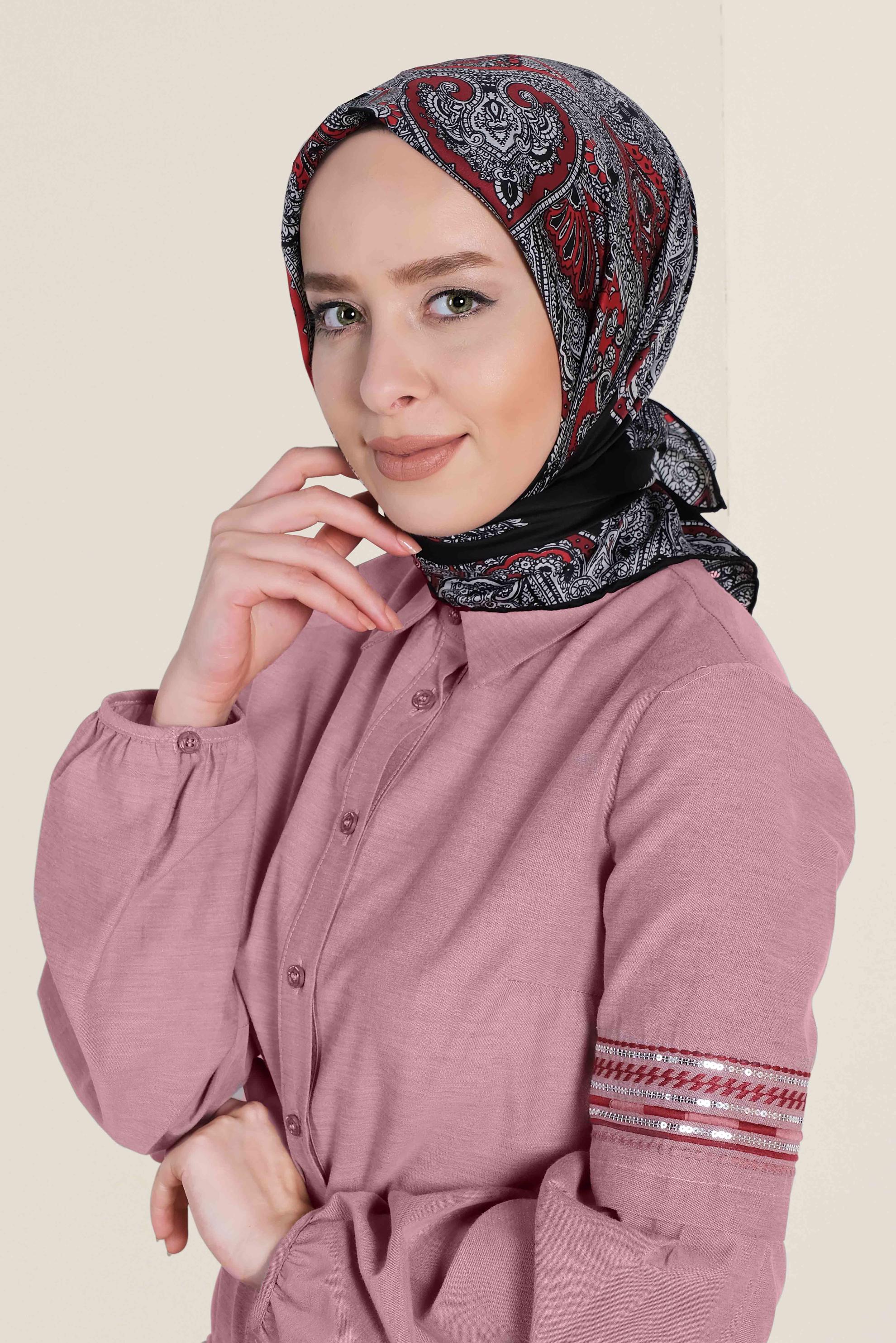 Tesettür giyim SİYAH 4491-1 ALVİNA DESENLİ EŞARP