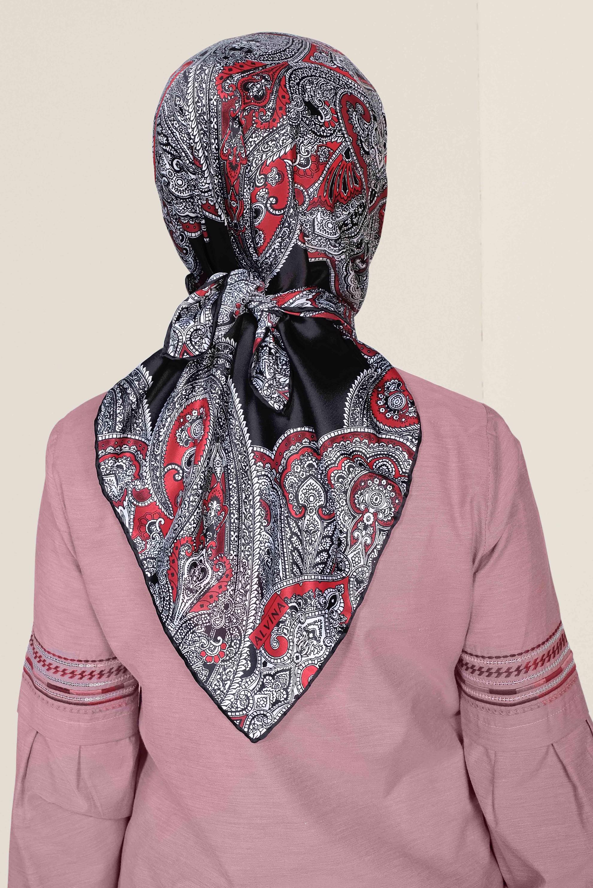 Tesettür giyim SİYAH 4491-1 ALVİNA DESENLİ EŞARP