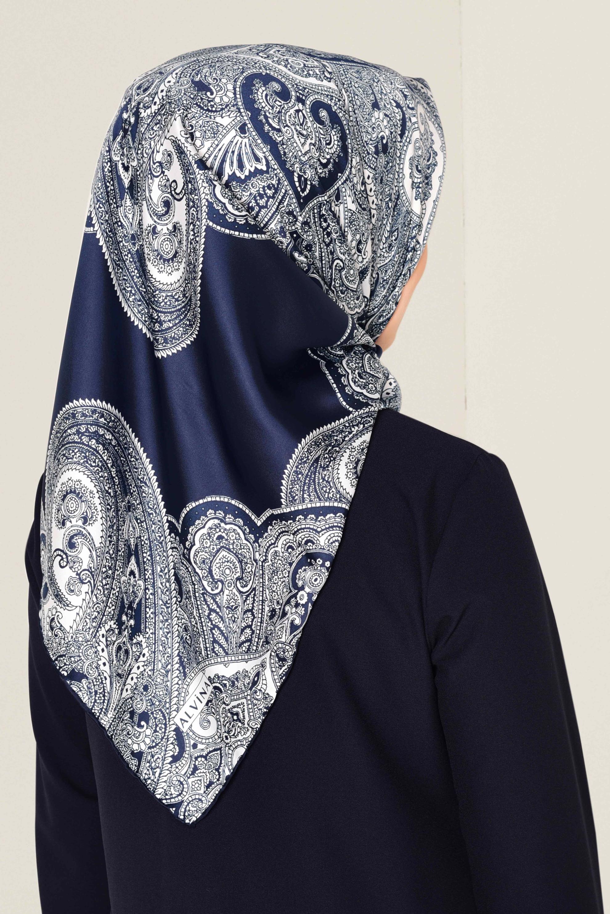 Tesettür giyim LACİVERT 4491-1 ALVİNA DESENLİ EŞARP