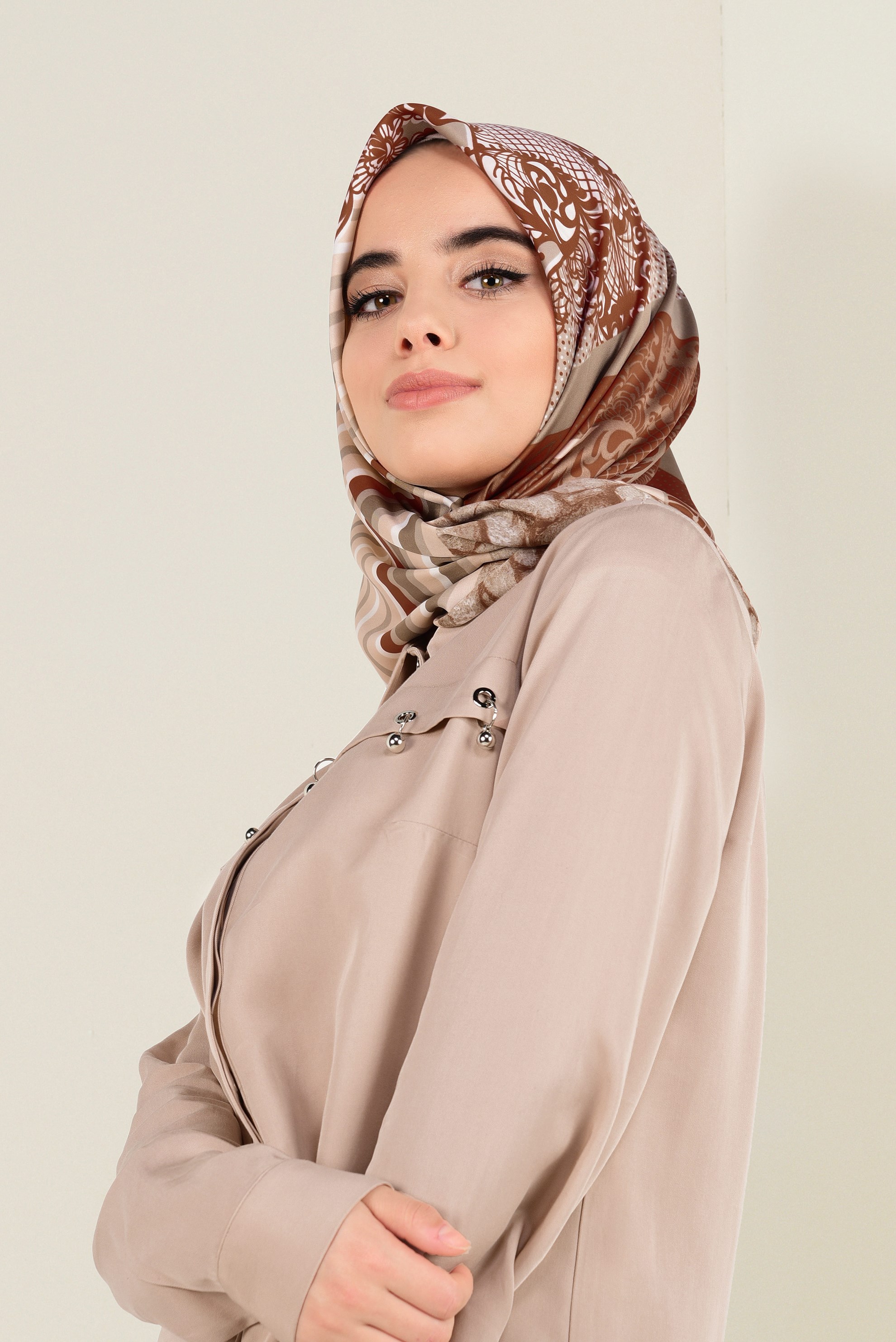 Tesettür giyim TURUNCU ALVİNA DESENLİ EŞARP 4492-1