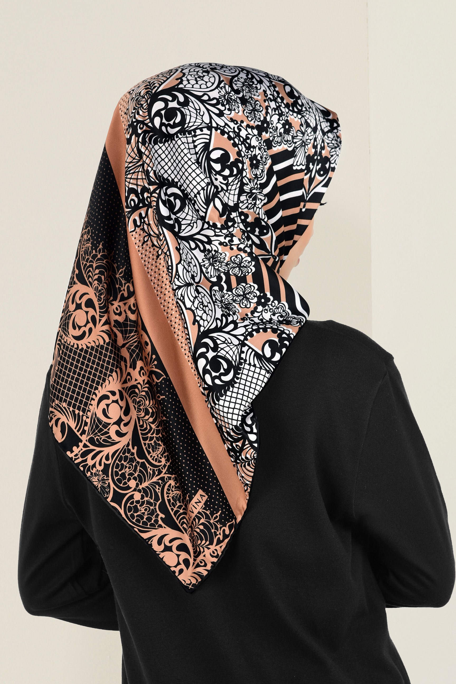 Tesettür giyim TABA ALVİNA DESENLİ EŞARP 4492-1