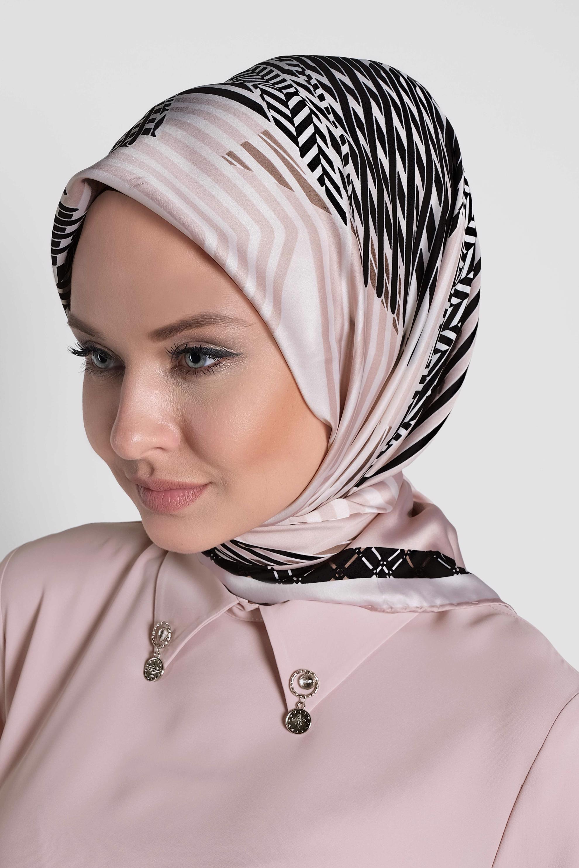 Tesettür giyim PUDRA 5583-1 ALVİNA DESENLİ EŞARP