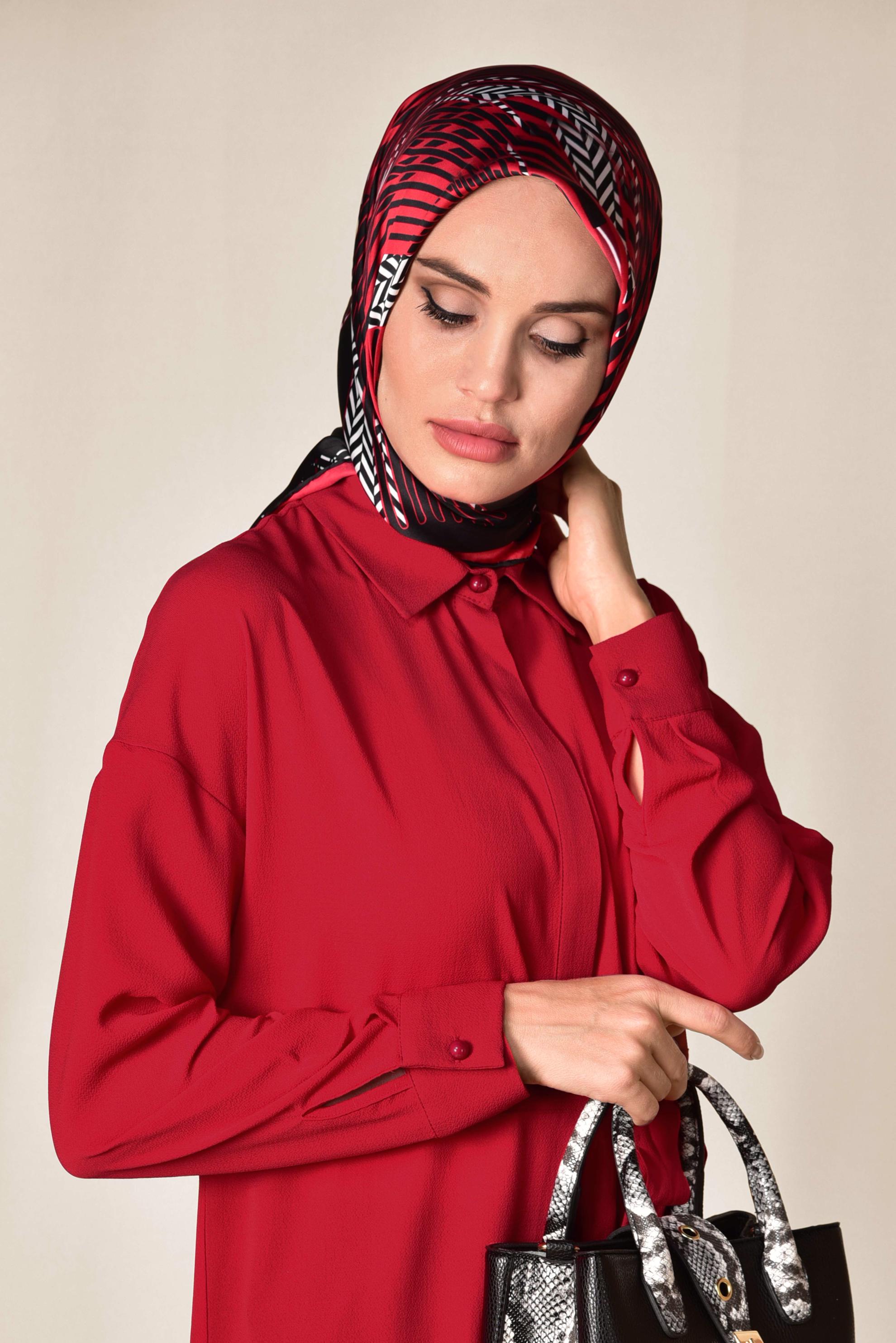 Tesettür giyim SİYAH 5583-1 ALVİNA DESENLİ EŞARP