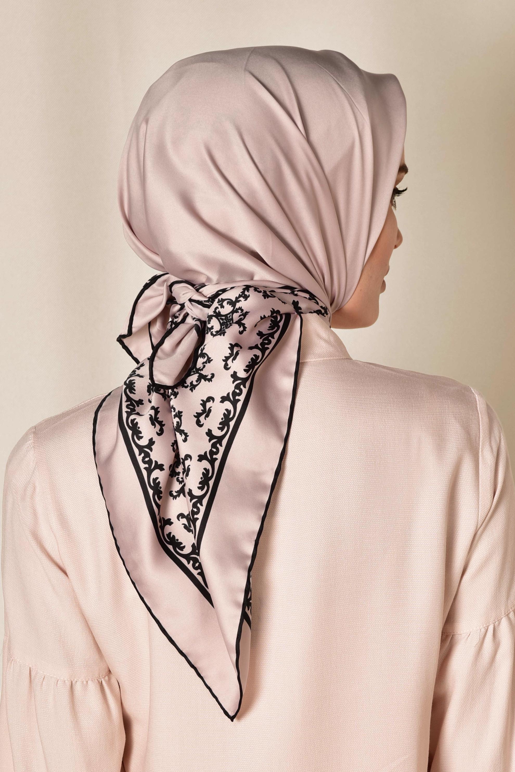 Tesettür giyim PUDRA 5584-1 ALVİNA DESENLİ EŞARP